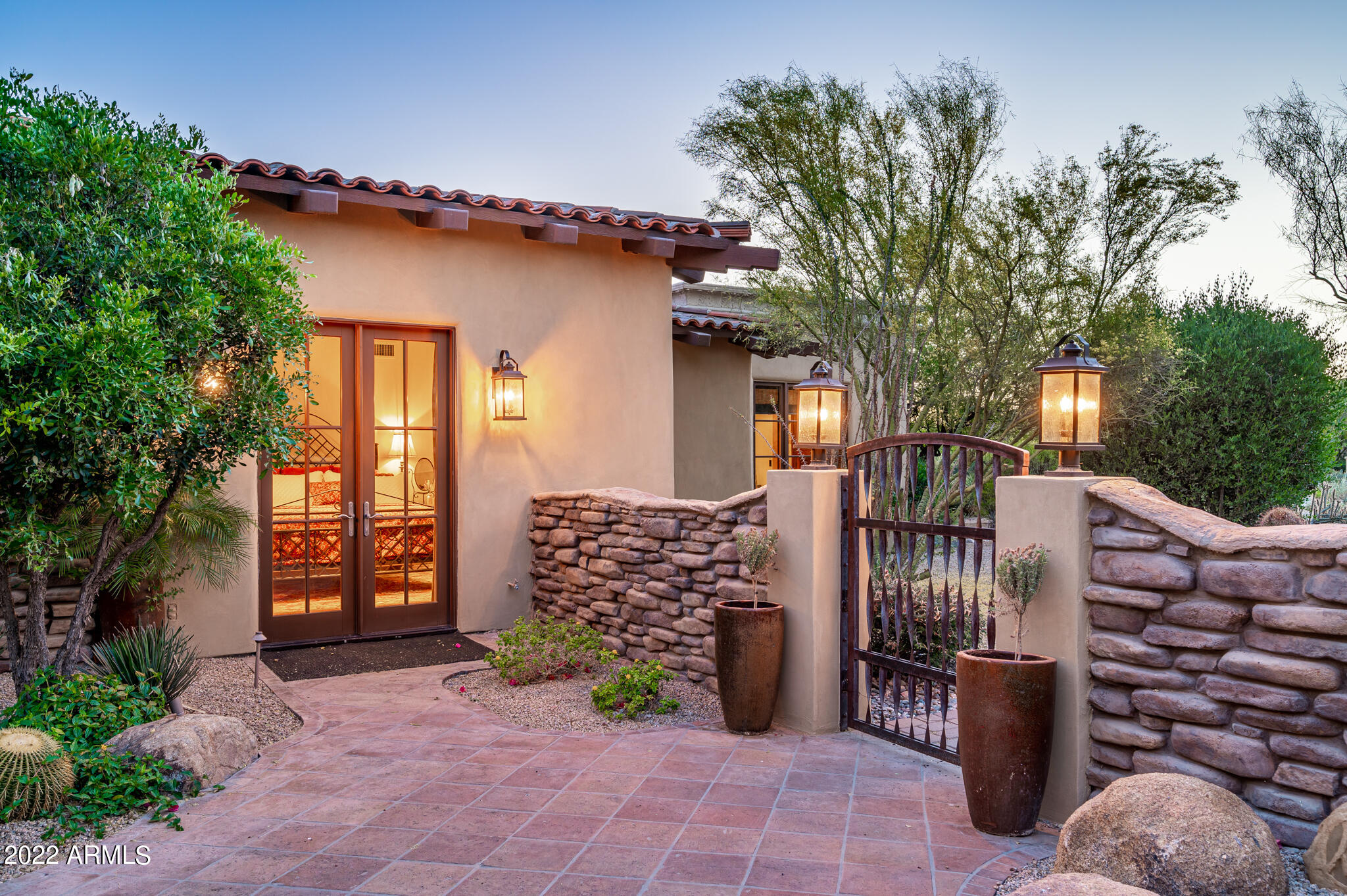 DC RANCH - Residential