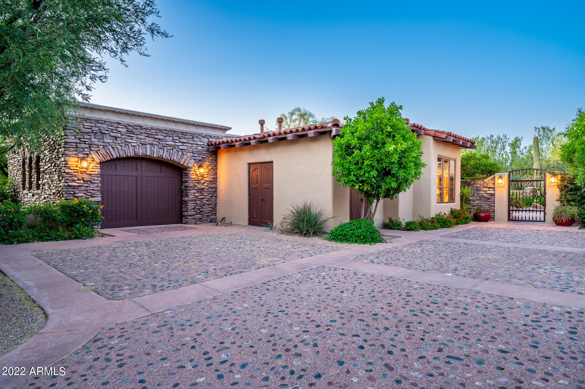 DC RANCH - Residential