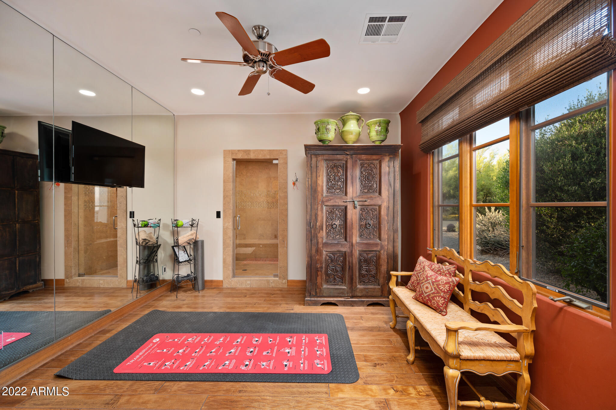 DC RANCH - Residential