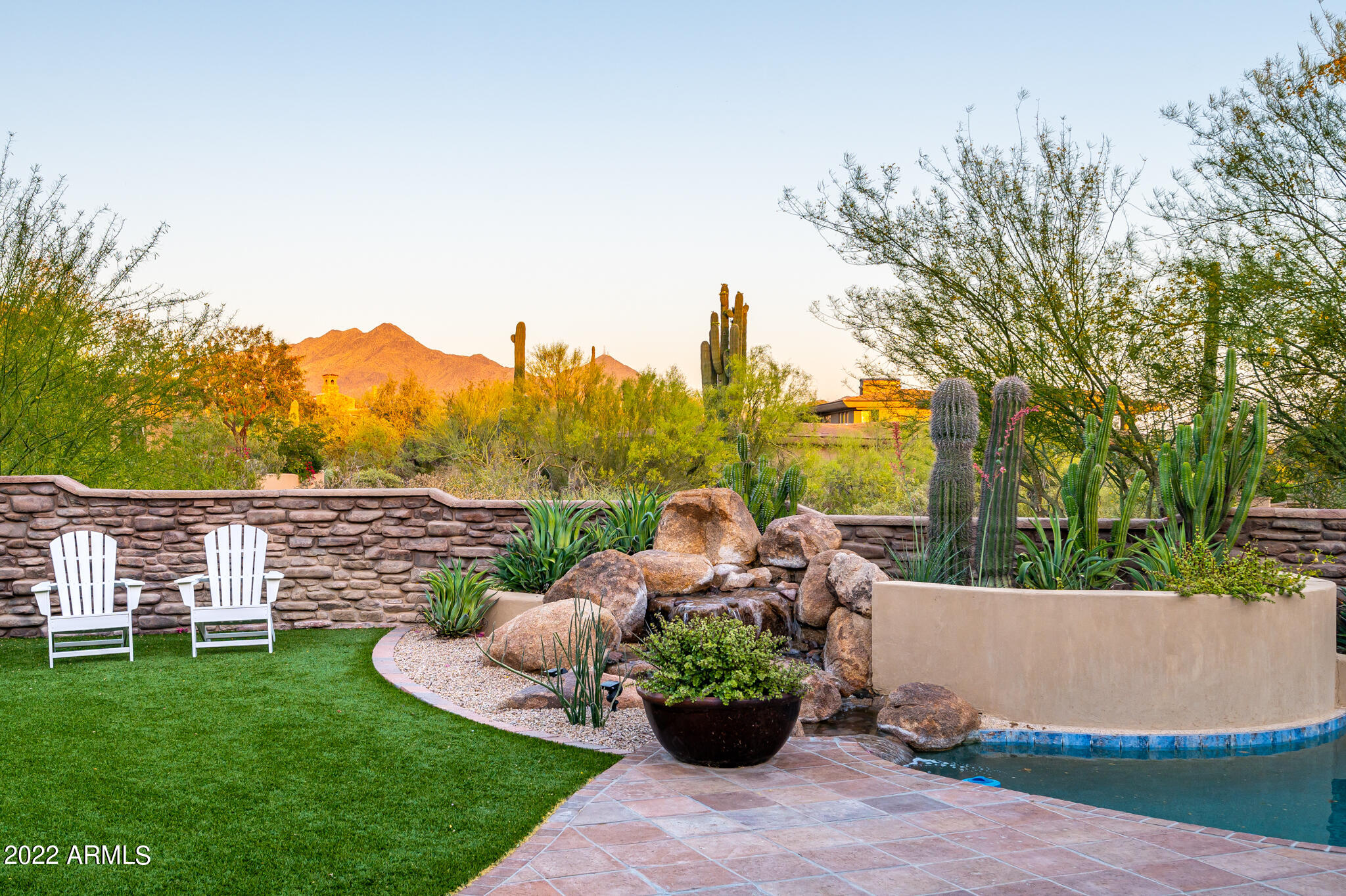 DC RANCH - Residential
