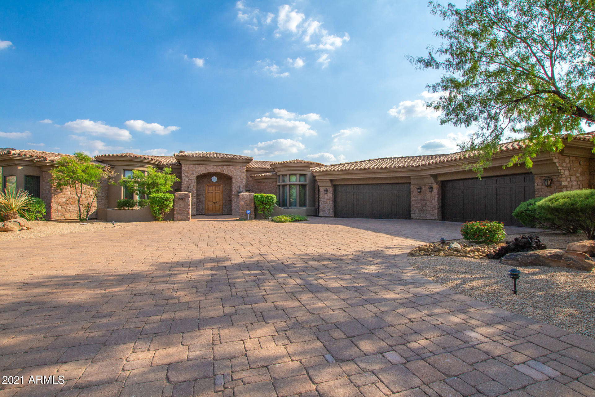 ROEHLER ESTATES - Residential