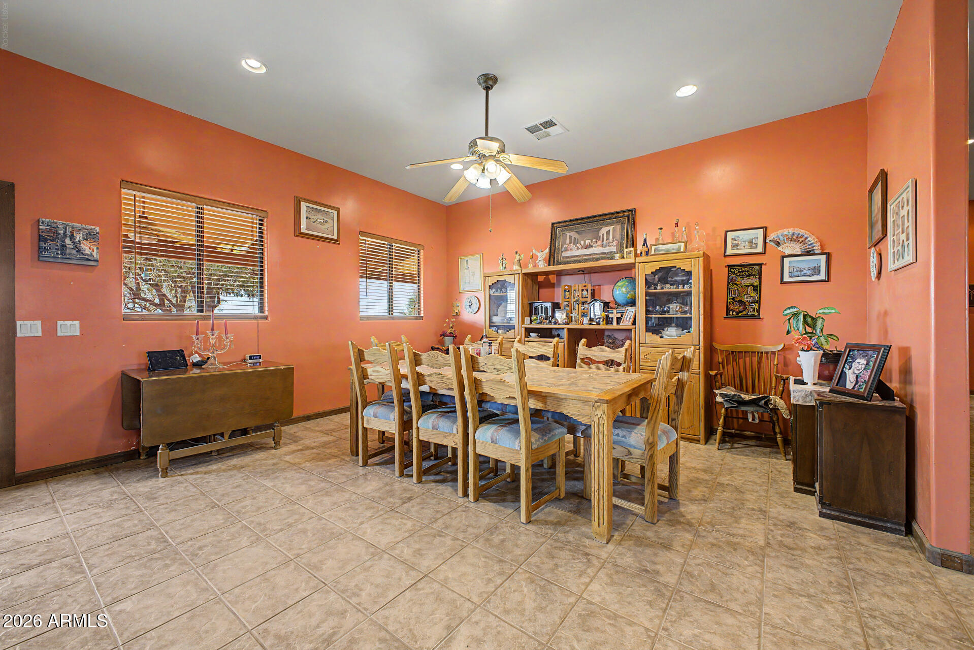 SADDLE VISTA - Residential