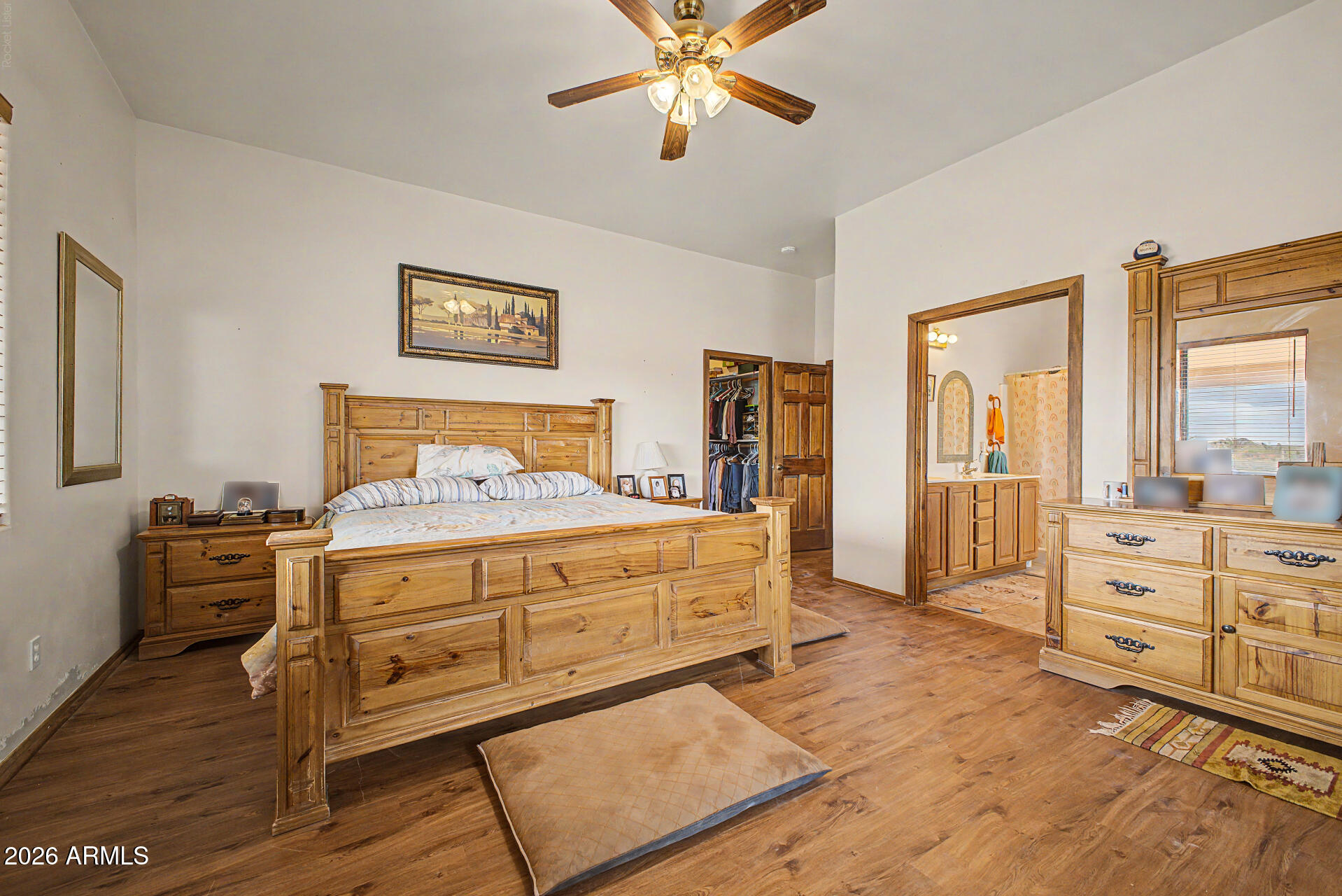 SADDLE VISTA - Residential