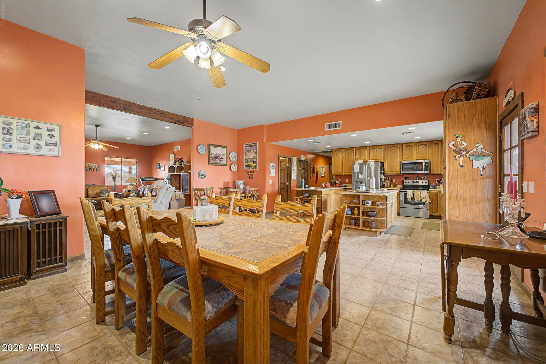 SADDLE VISTA - Residential