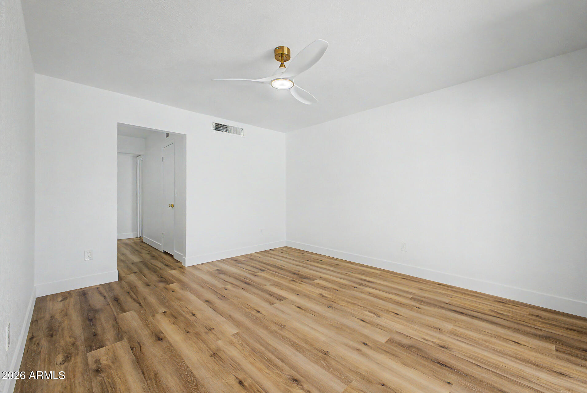 WESTCLIFF PARK UNIT 2 - Residential