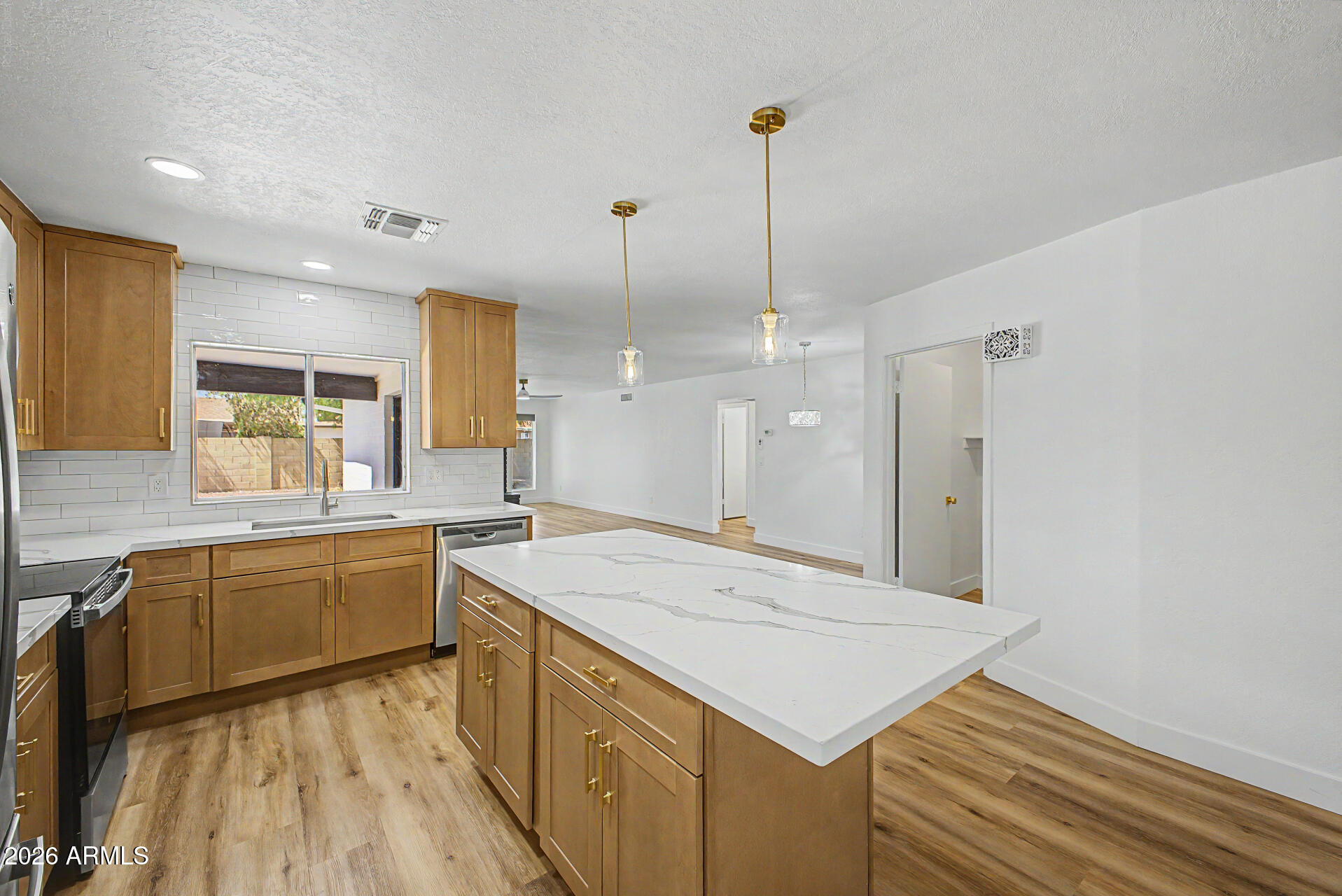 WESTCLIFF PARK UNIT 2 - Residential