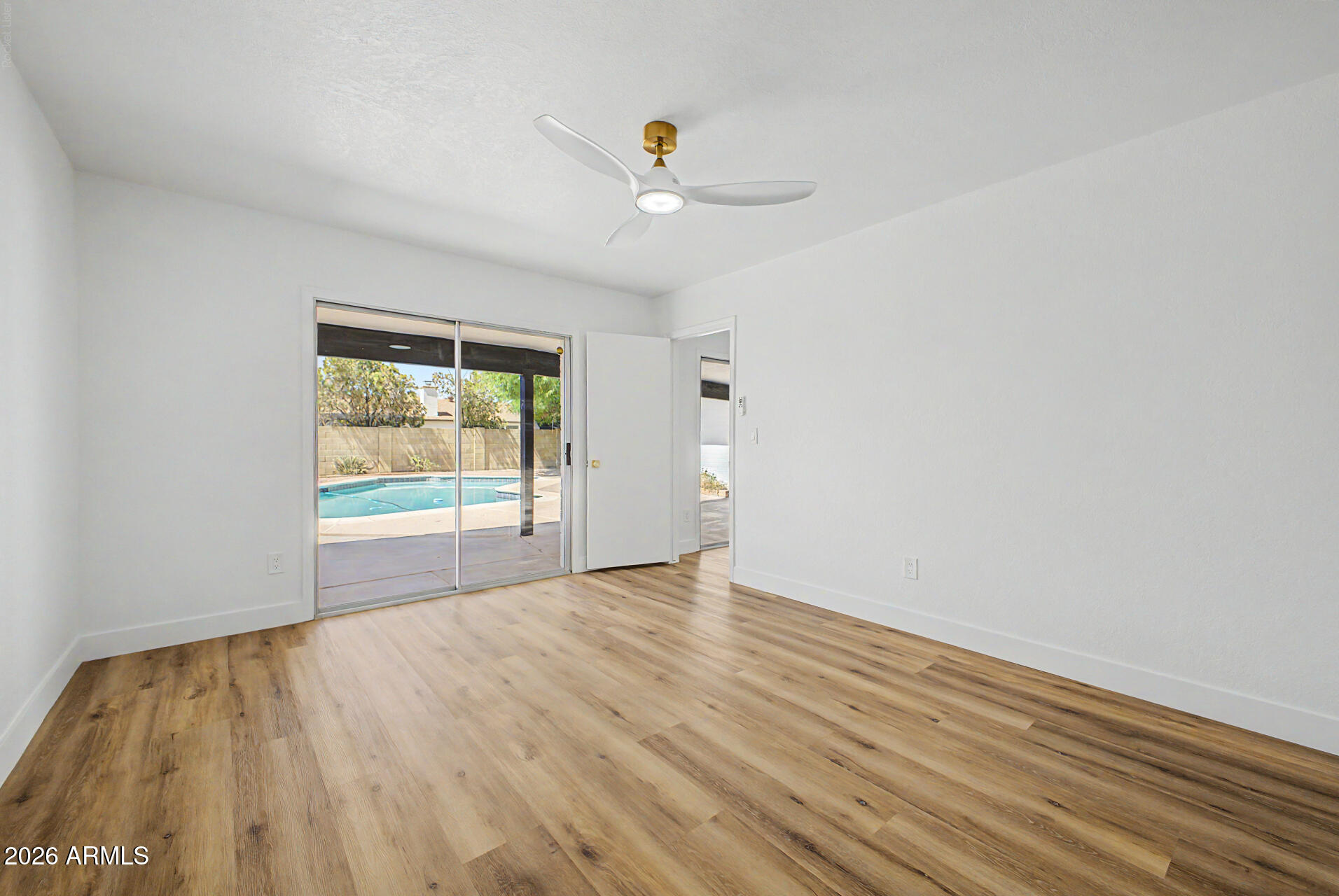 WESTCLIFF PARK UNIT 2 - Residential