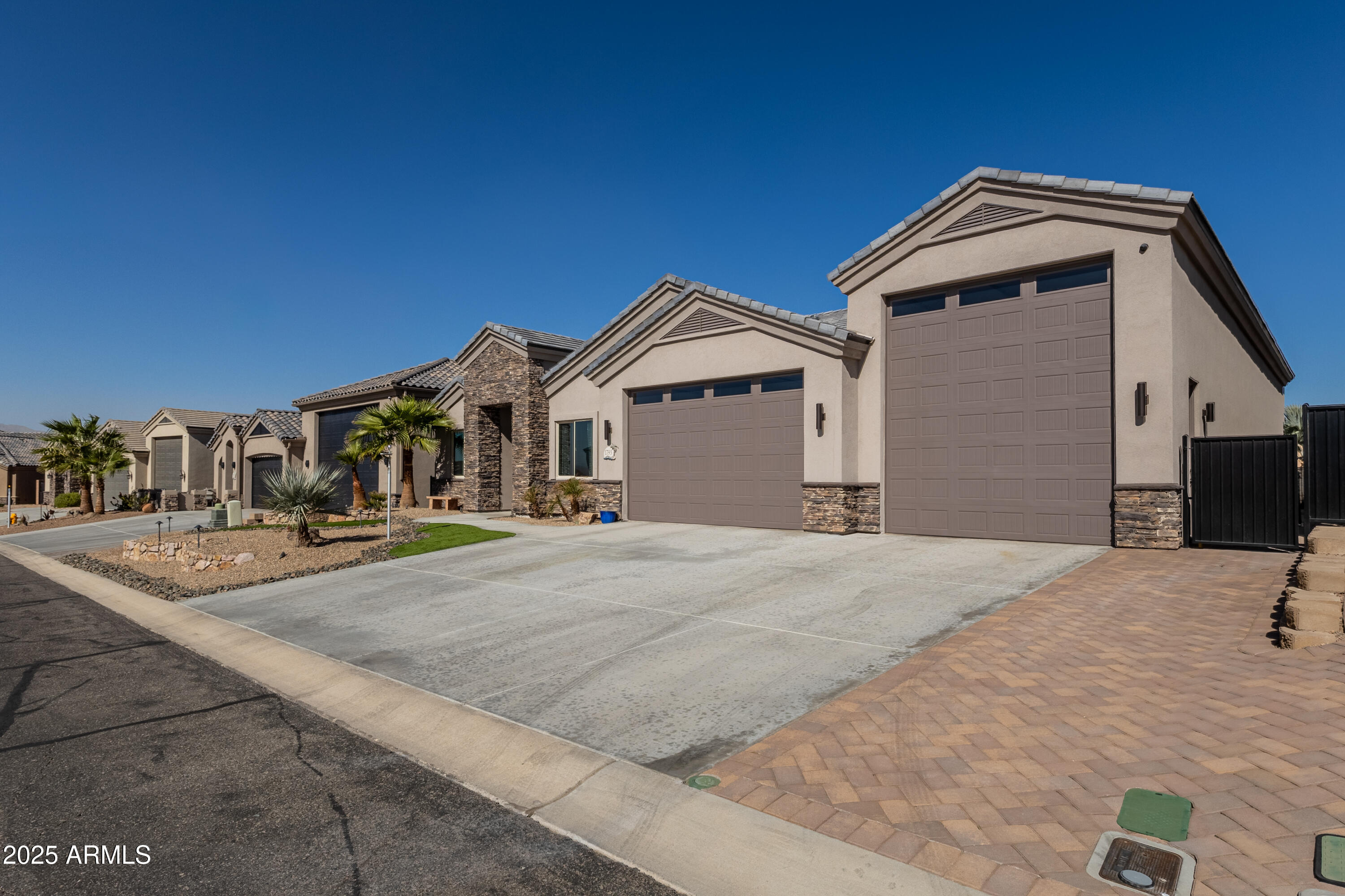 NORTH POINTE SUB PHASE B TRACT 3703-B - Residential