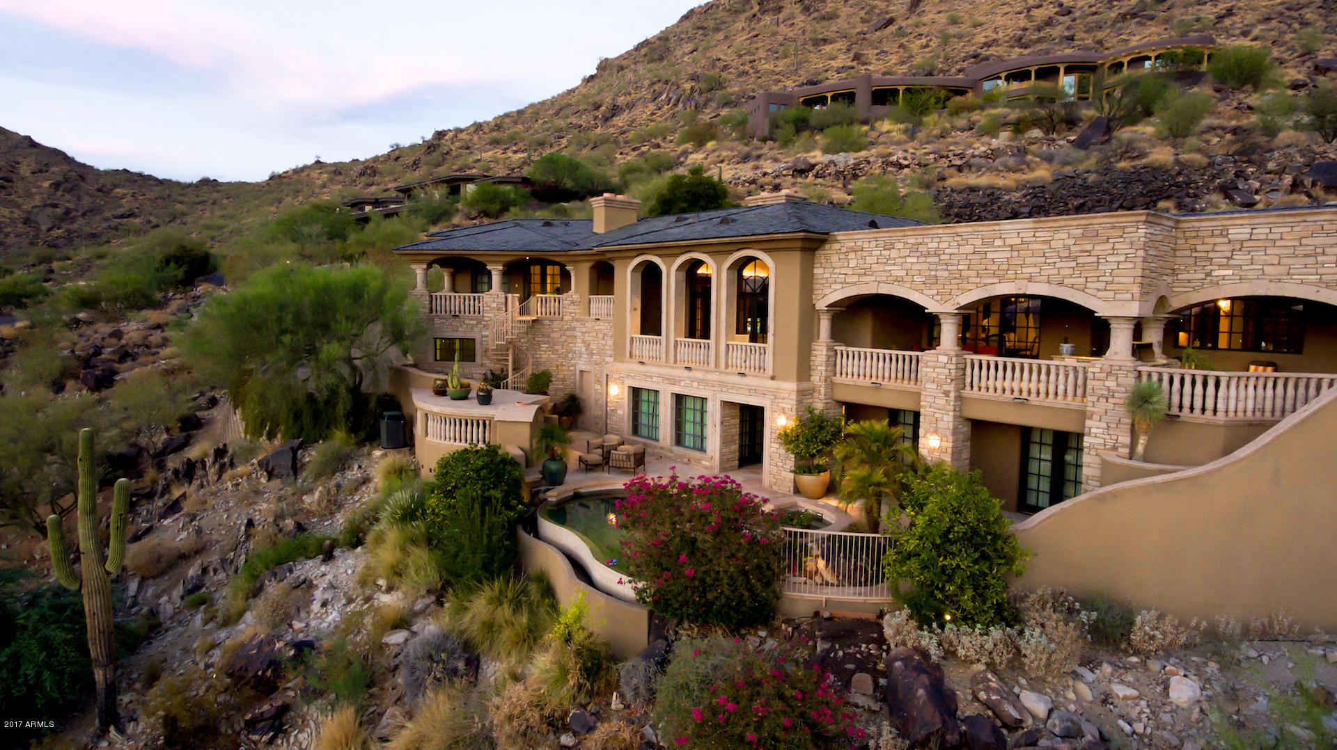 LAS BRISAS - Residential