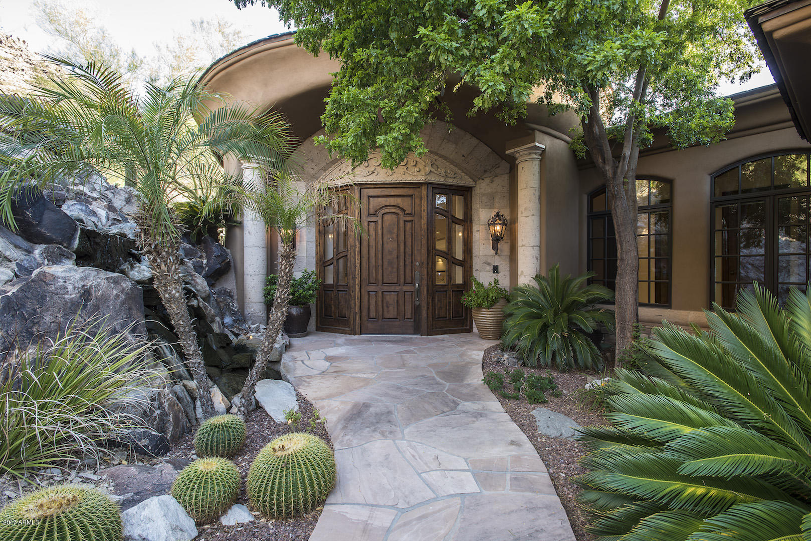 LAS BRISAS - Residential