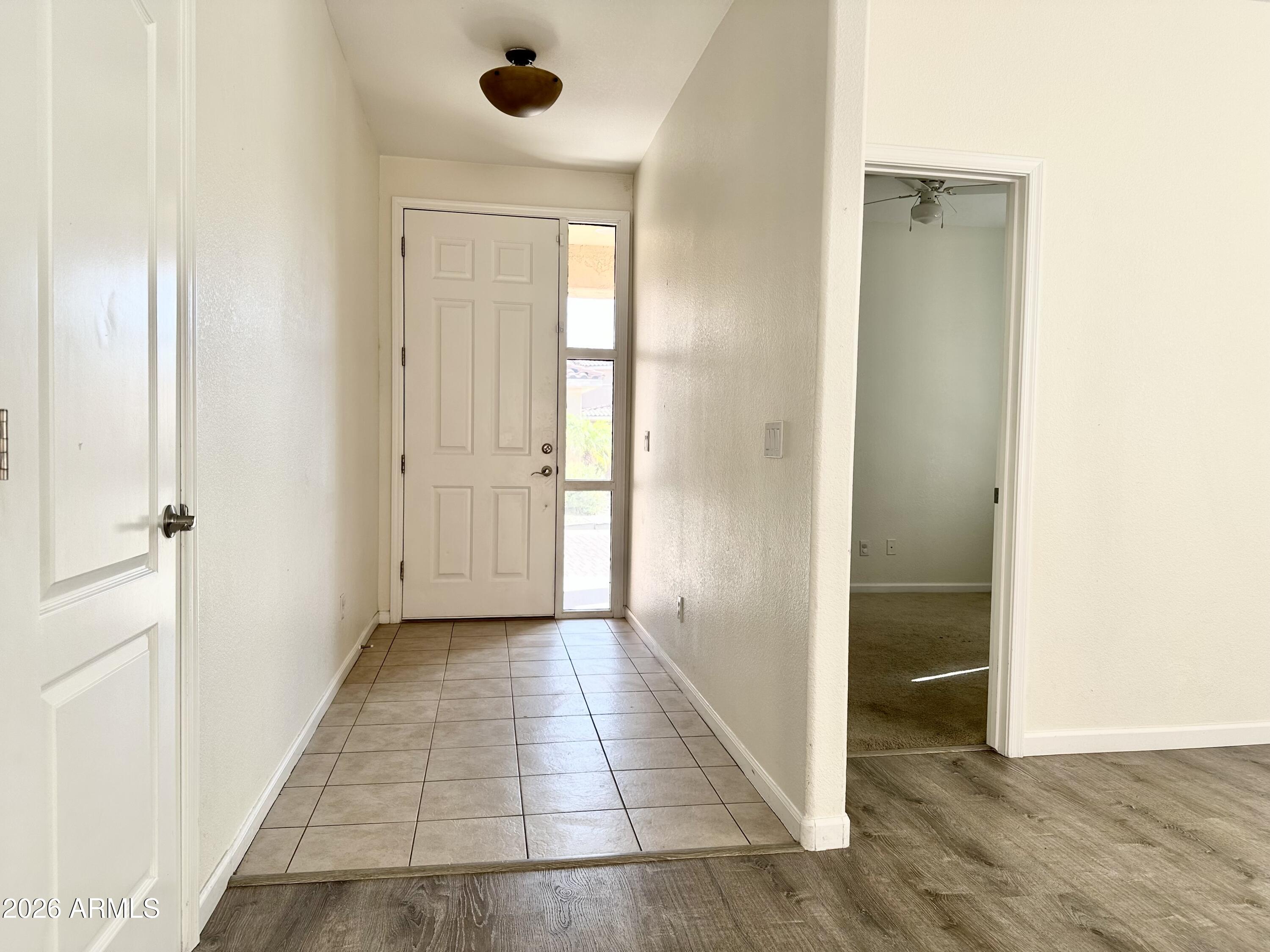 PALM VALLEY PHASE 1 - Residential Lease