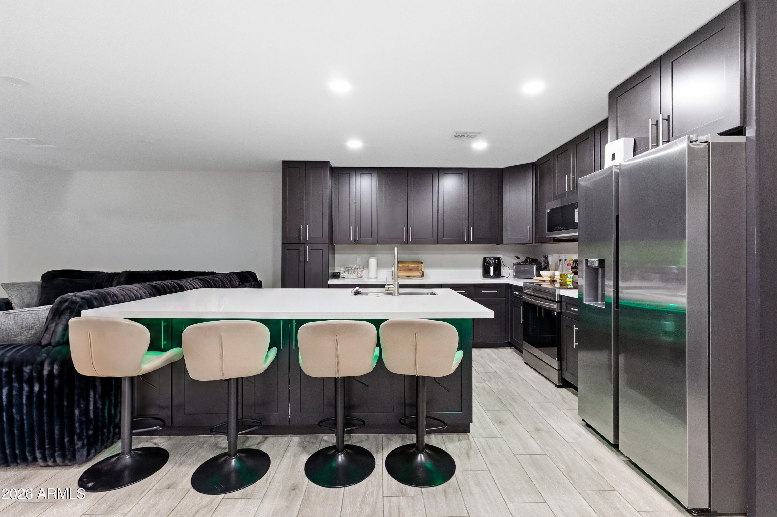 NORTH BROADWAY ESTATES - Residential Income