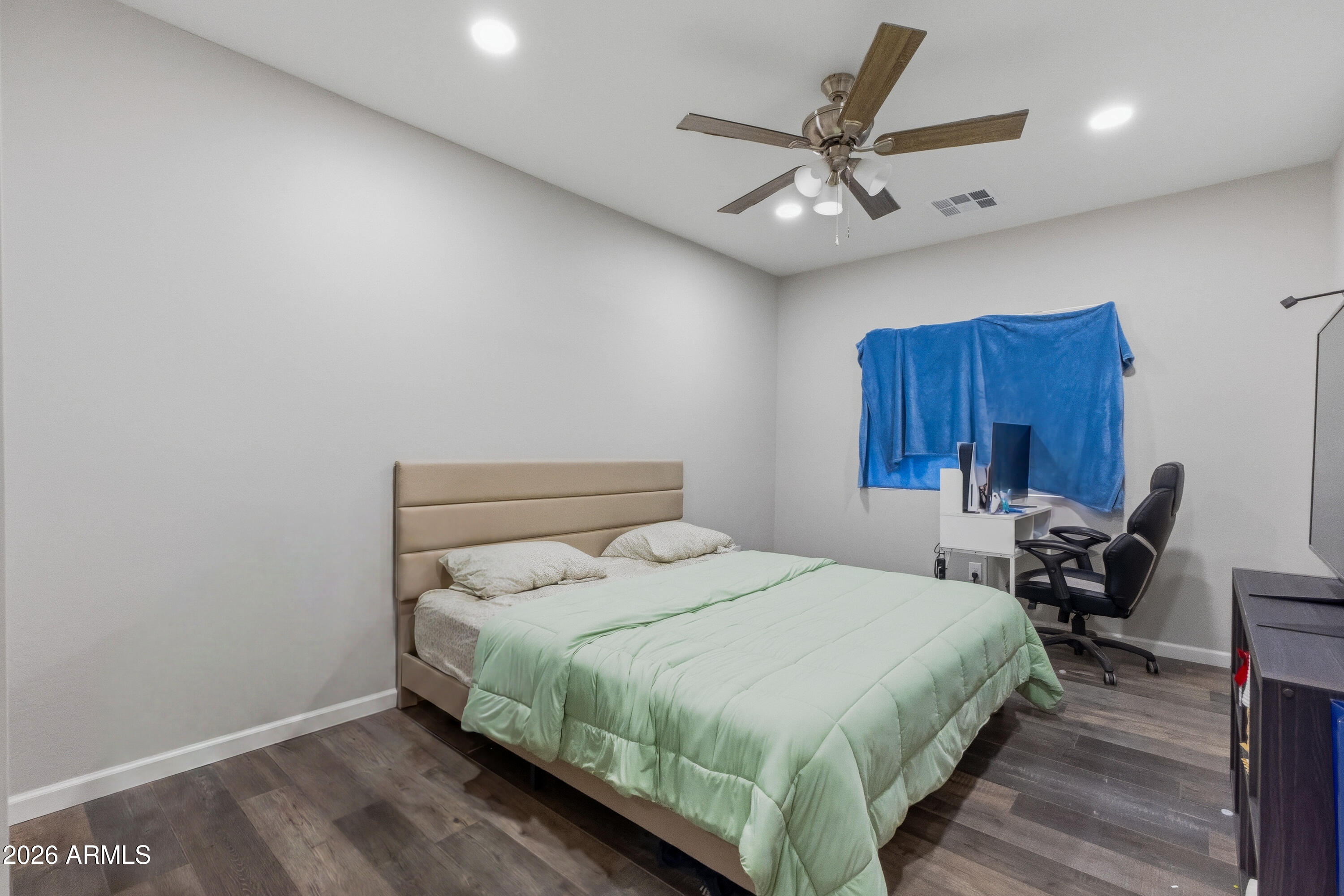 NORTH BROADWAY ESTATES - Residential Income