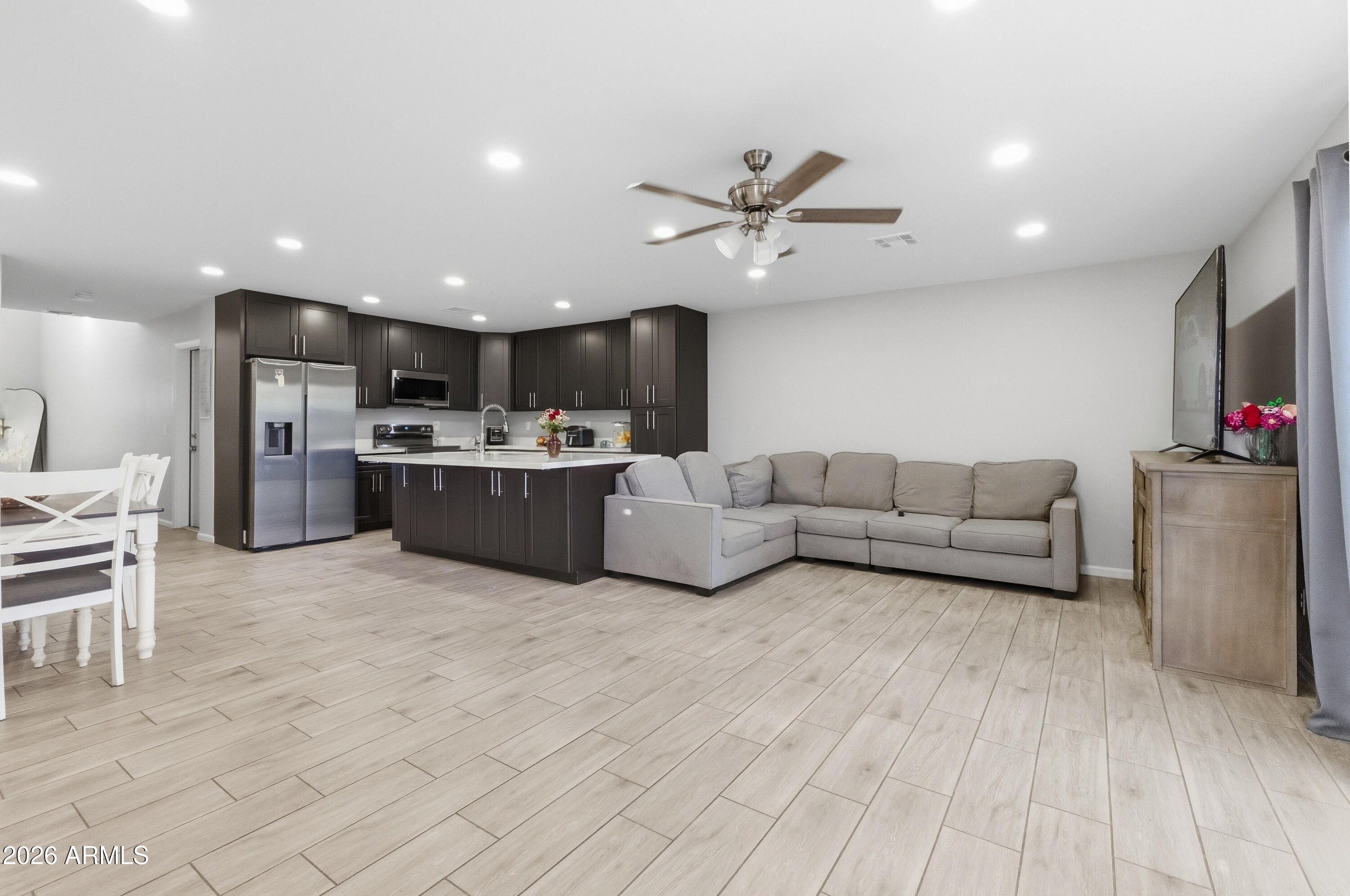 NORTH BROADWAY ESTATES - Residential Income