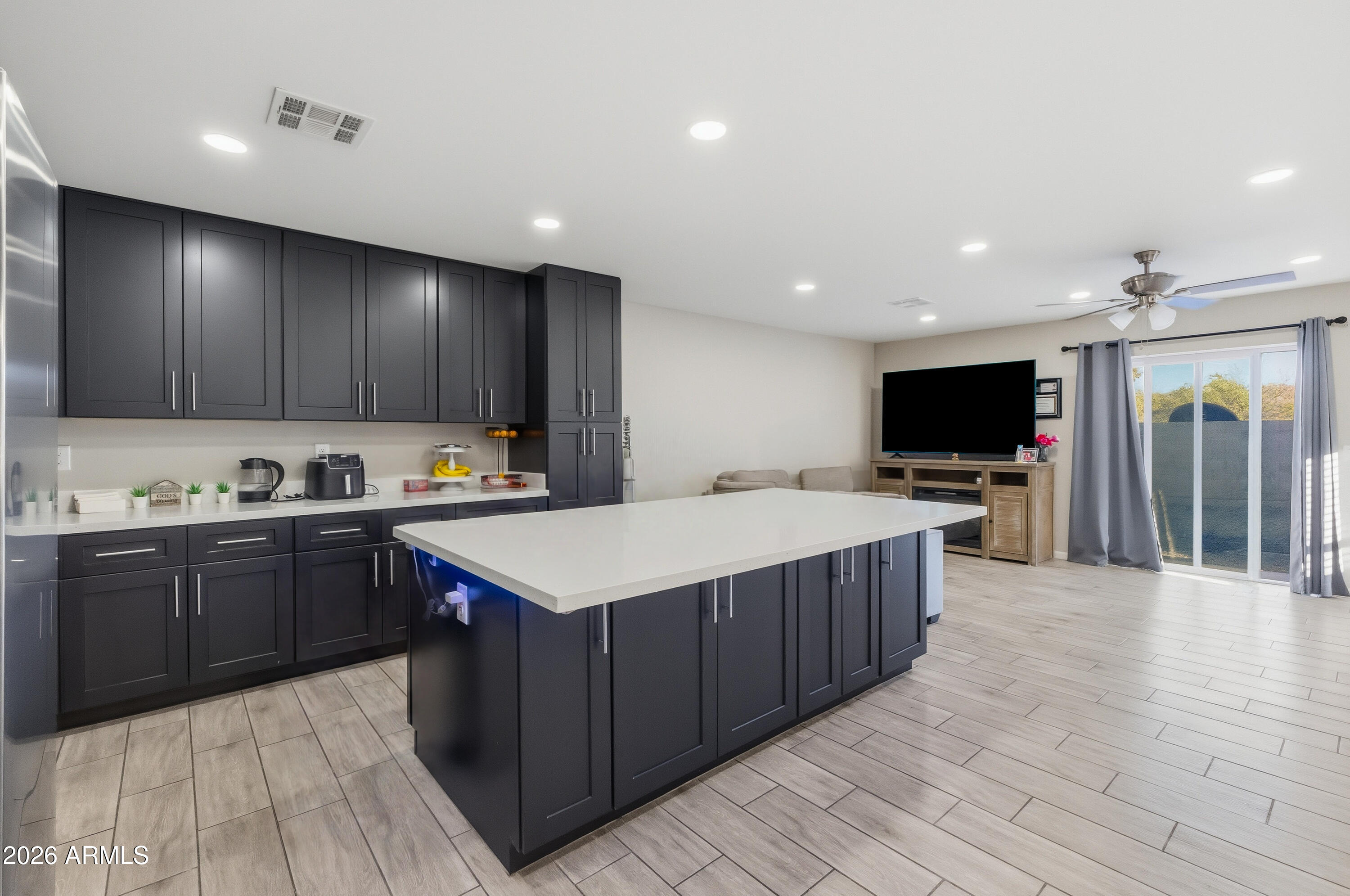 NORTH BROADWAY ESTATES - Residential Income