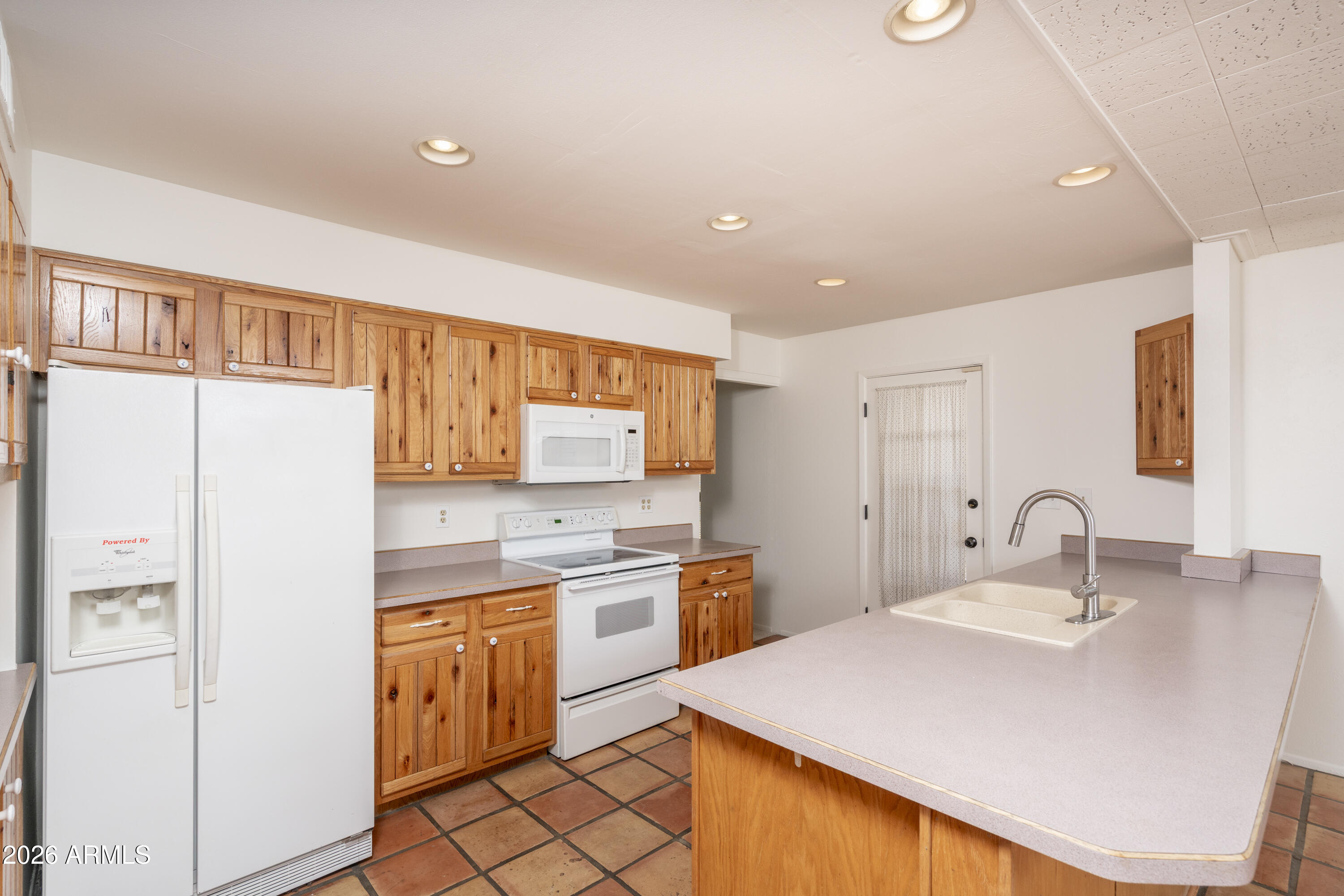 MELROSE PARADISE 1 - Residential