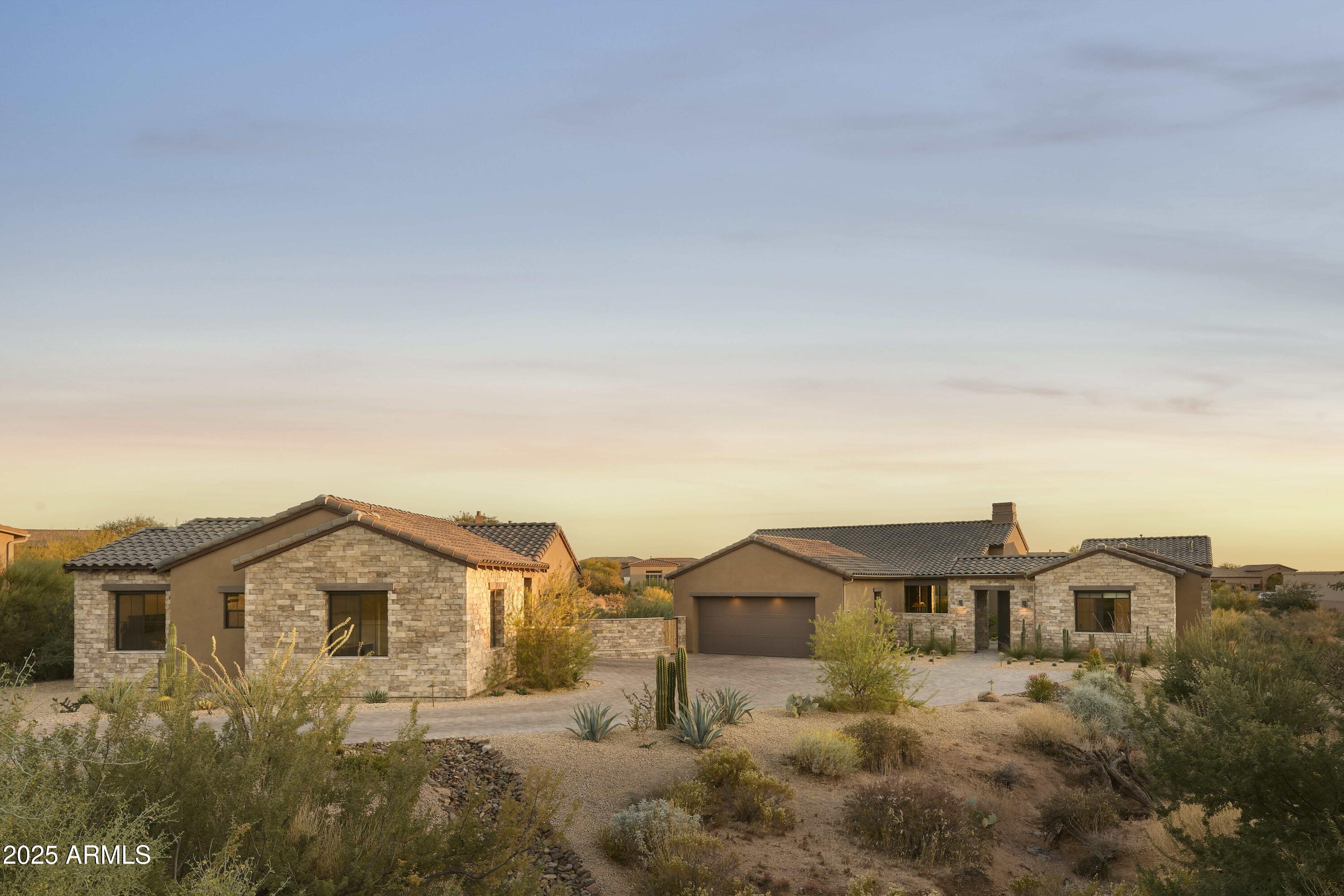 MIRABEL VILLAGE 16 - Residential