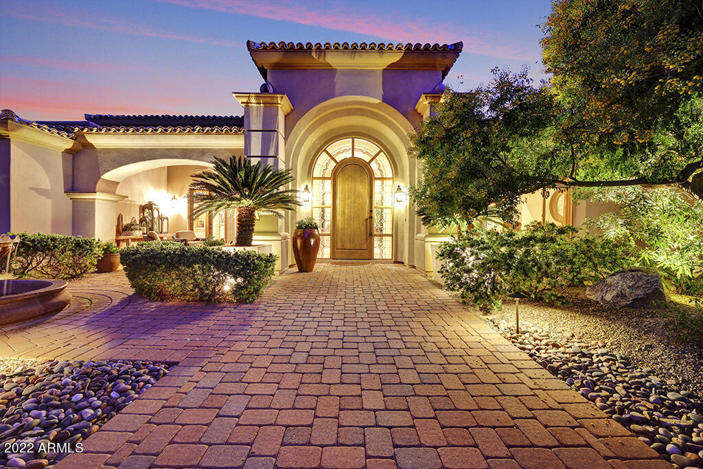 GROSSE POINTE HIGHLANDS - Residential