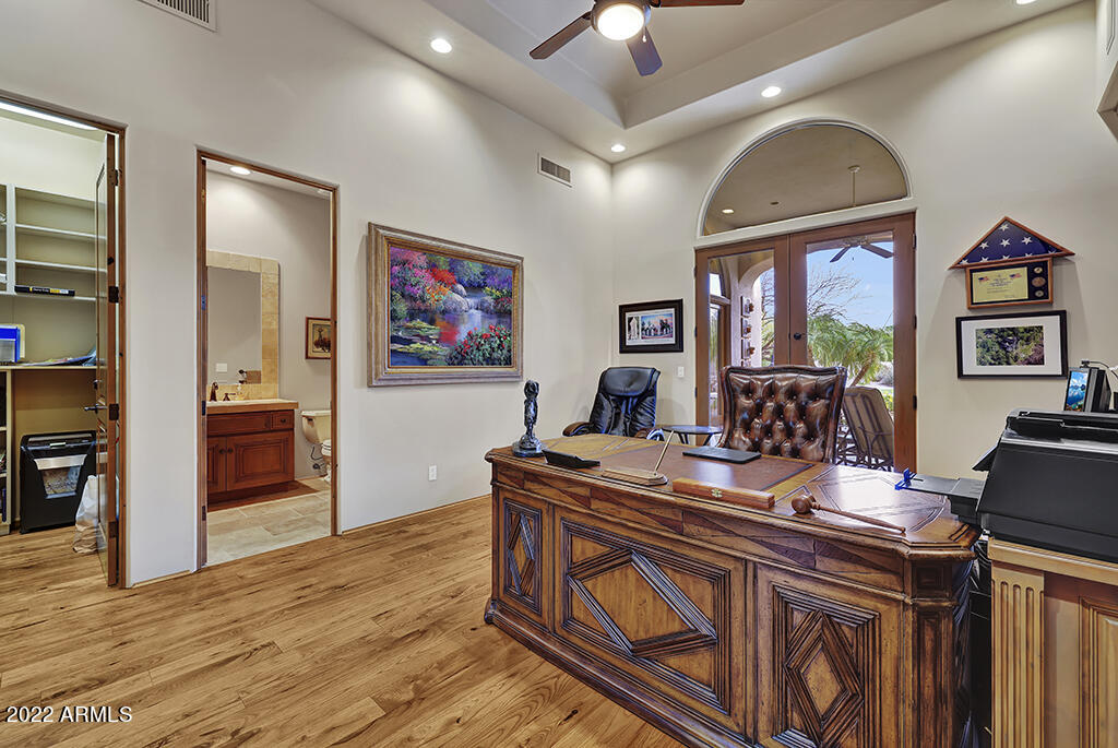 GROSSE POINTE HIGHLANDS - Residential