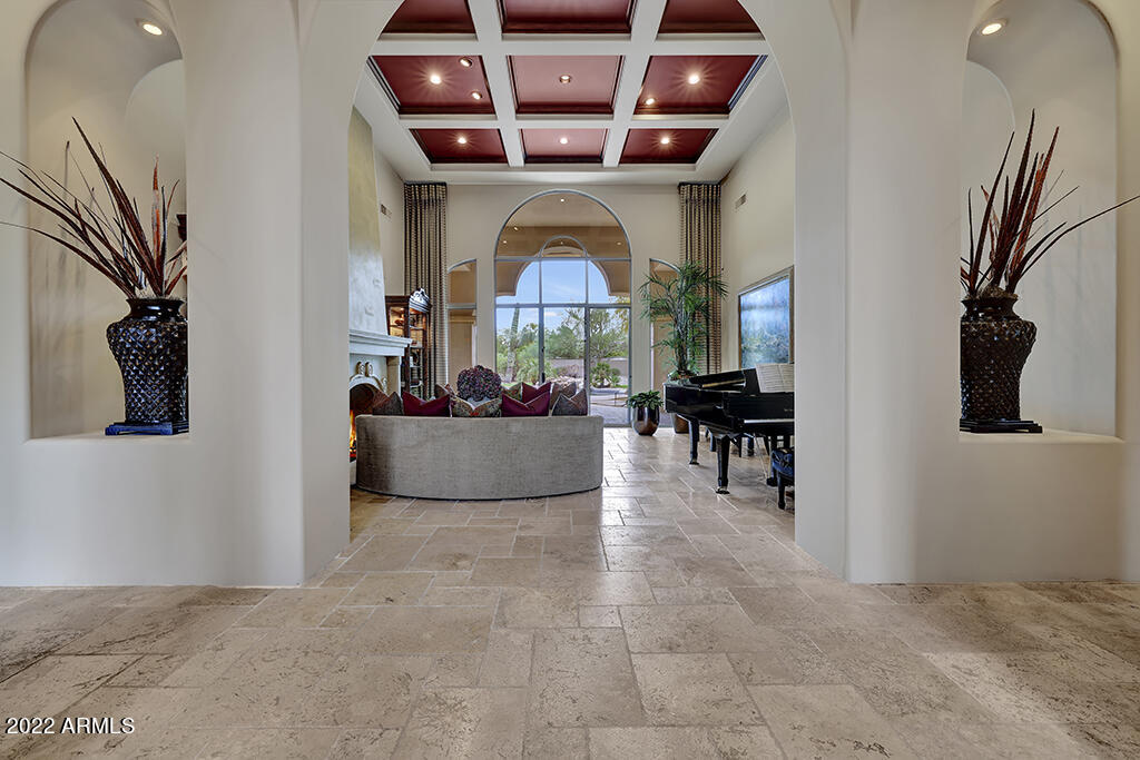 GROSSE POINTE HIGHLANDS - Residential