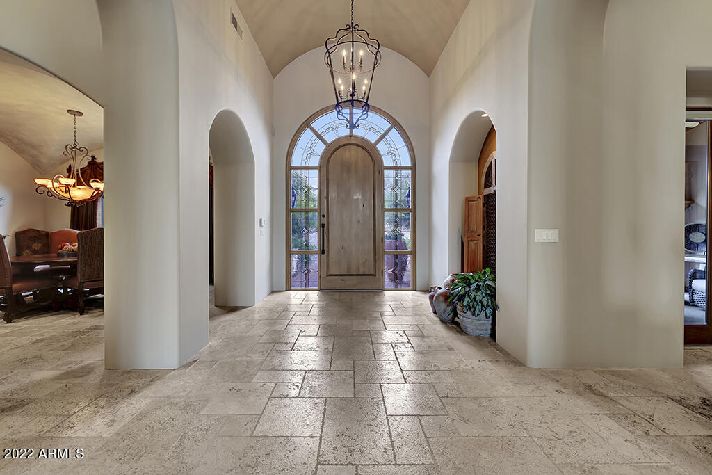 GROSSE POINTE HIGHLANDS - Residential