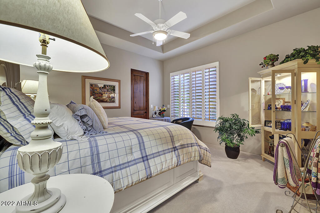 GROSSE POINTE HIGHLANDS - Residential