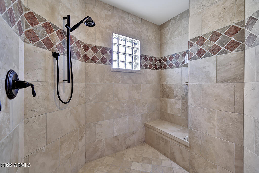 GROSSE POINTE HIGHLANDS - Residential