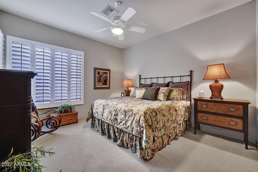 GROSSE POINTE HIGHLANDS - Residential
