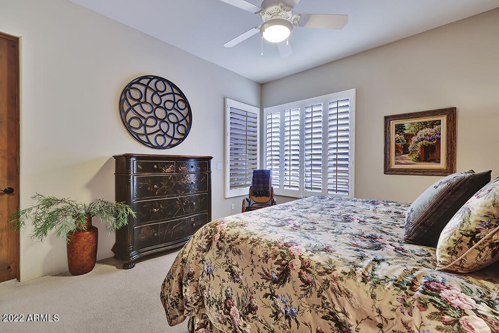 GROSSE POINTE HIGHLANDS - Residential