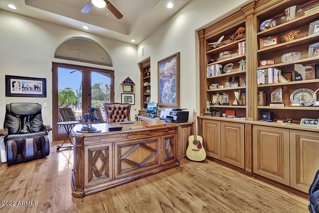 GROSSE POINTE HIGHLANDS - Residential