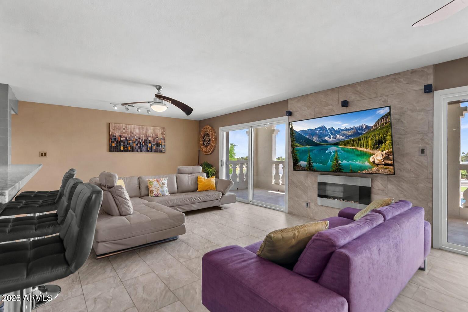 SCOTTSDALE SHADOWS - Residential