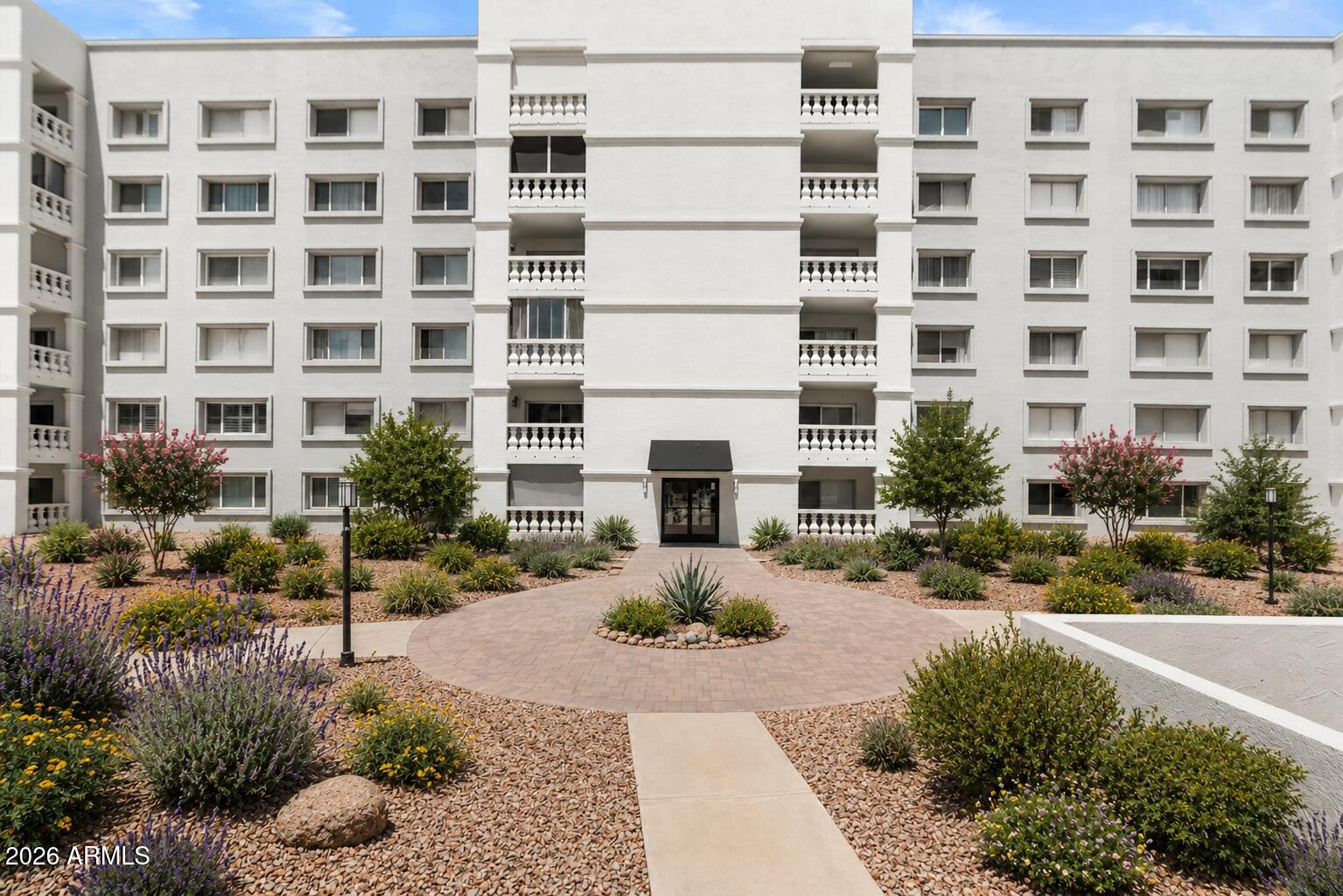 SCOTTSDALE SHADOWS - Residential