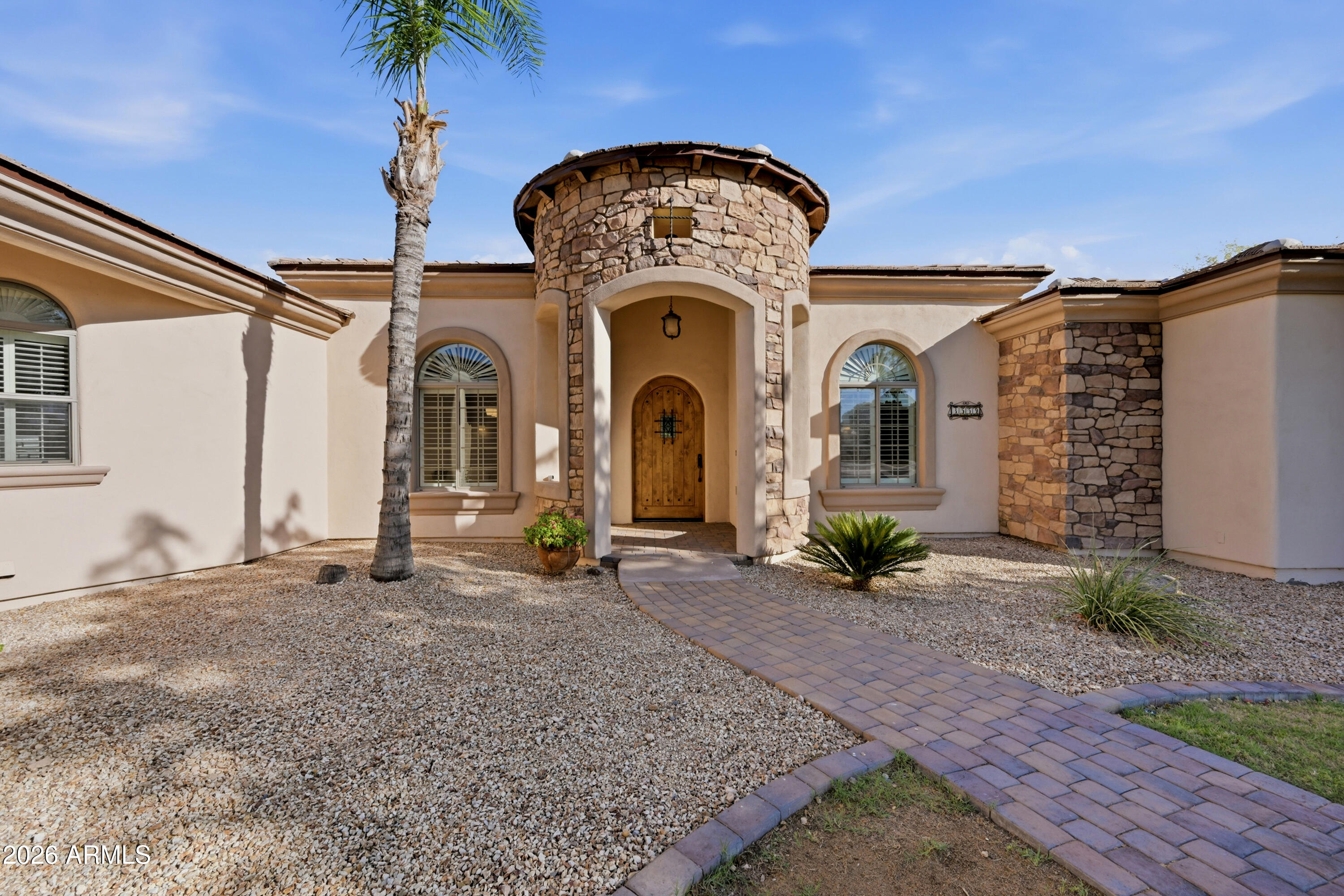 MONTANA DORADA - Residential