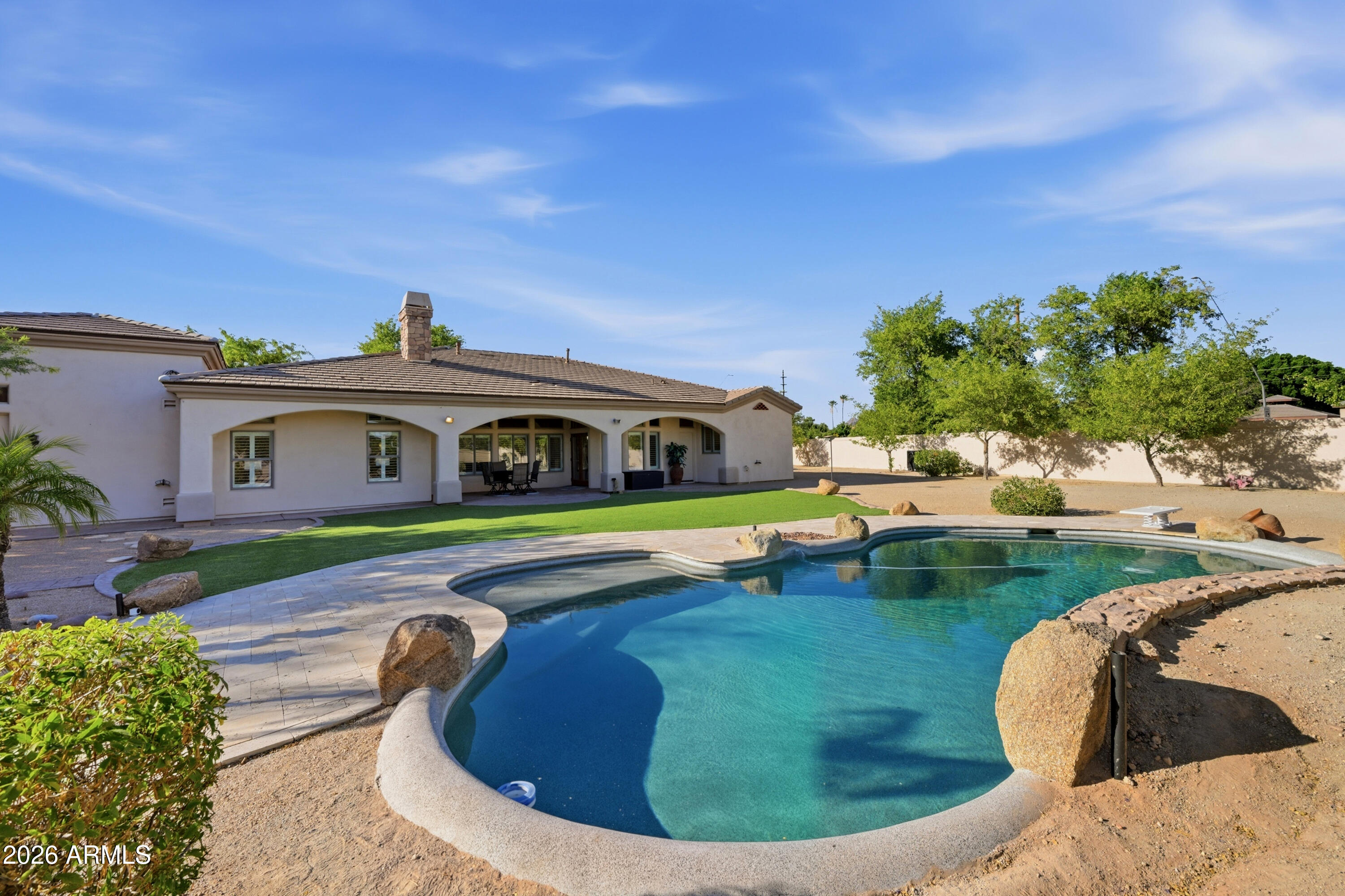 MONTANA DORADA - Residential