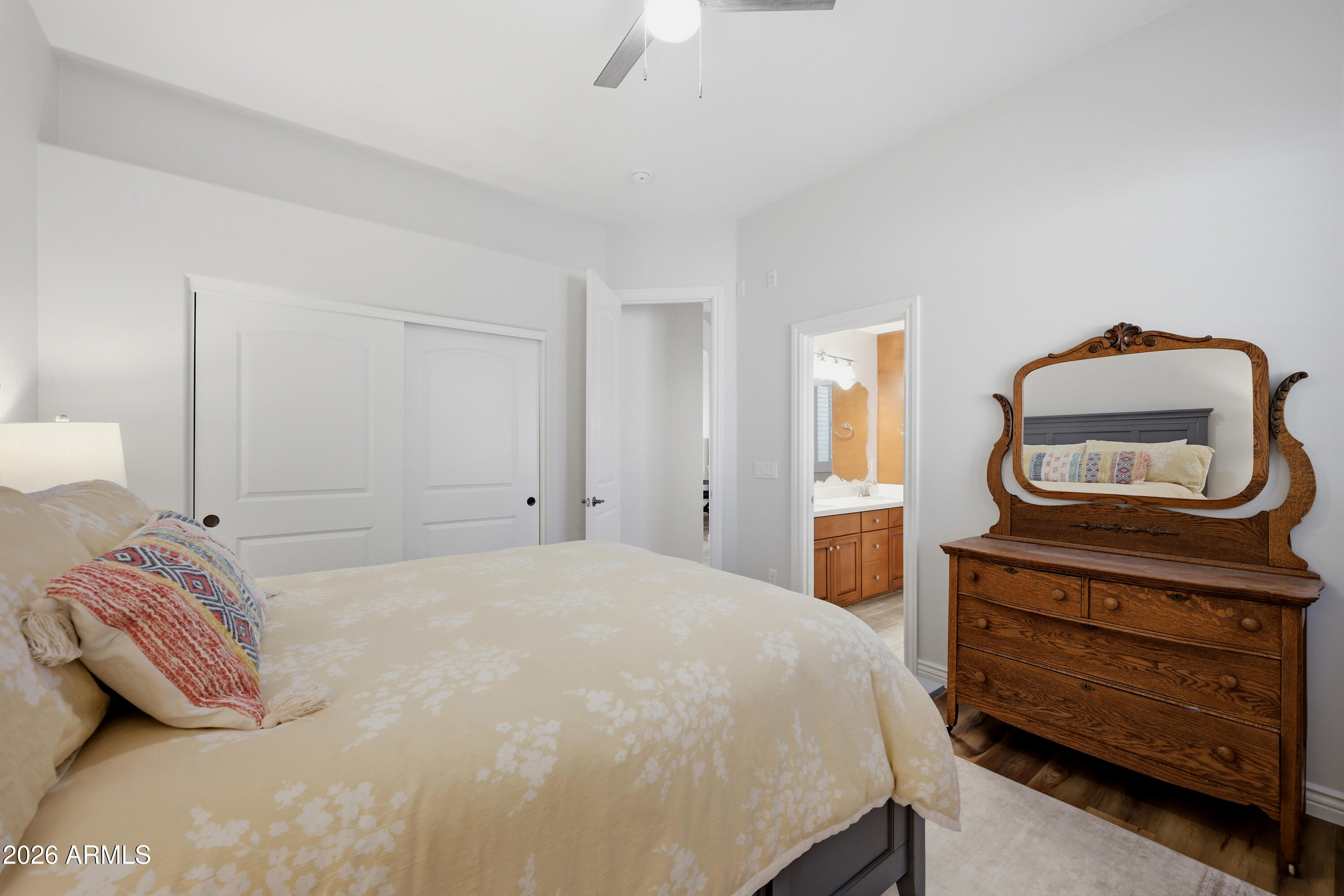 MONTANA DORADA - Residential