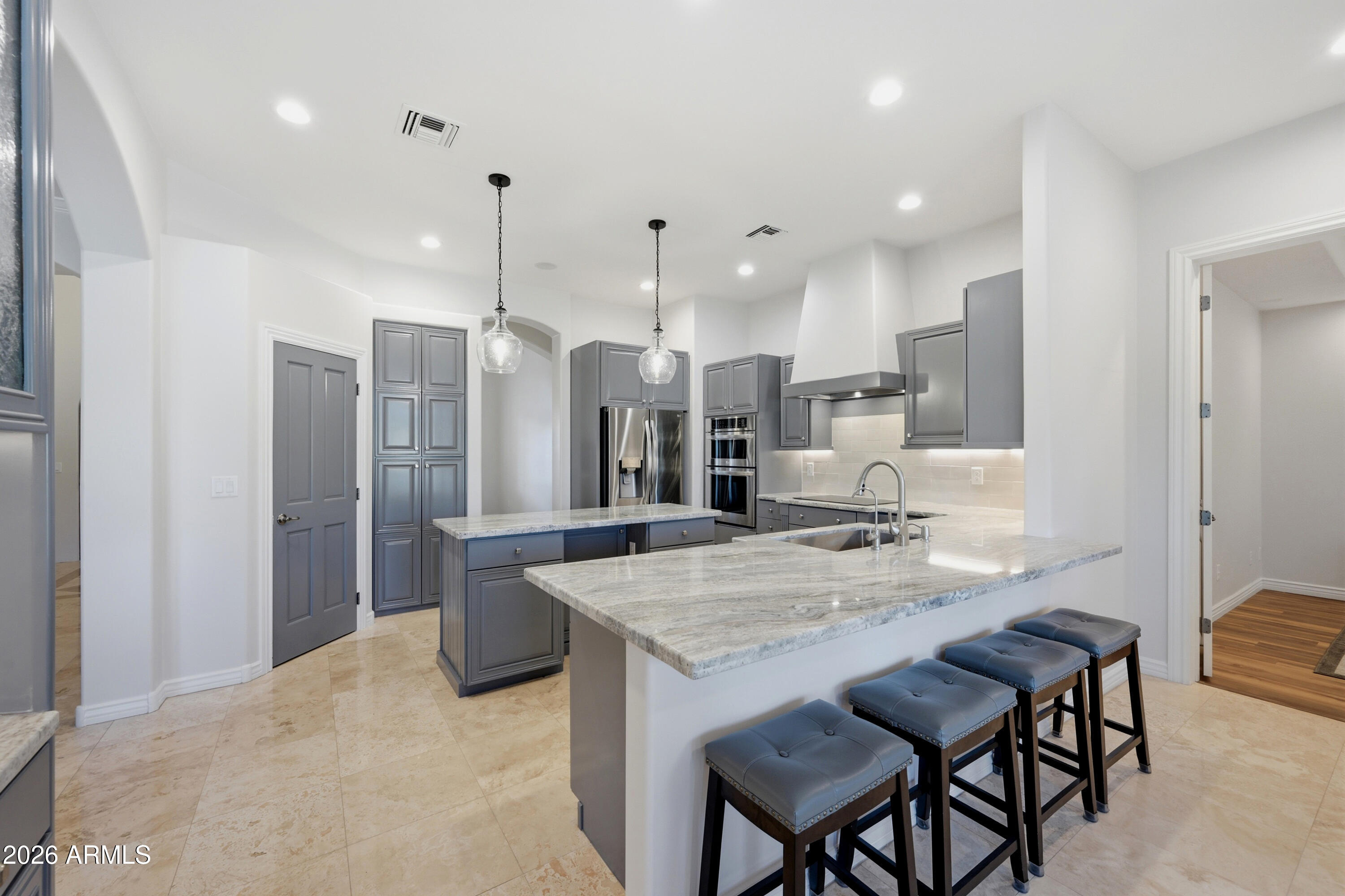 MONTANA DORADA - Residential
