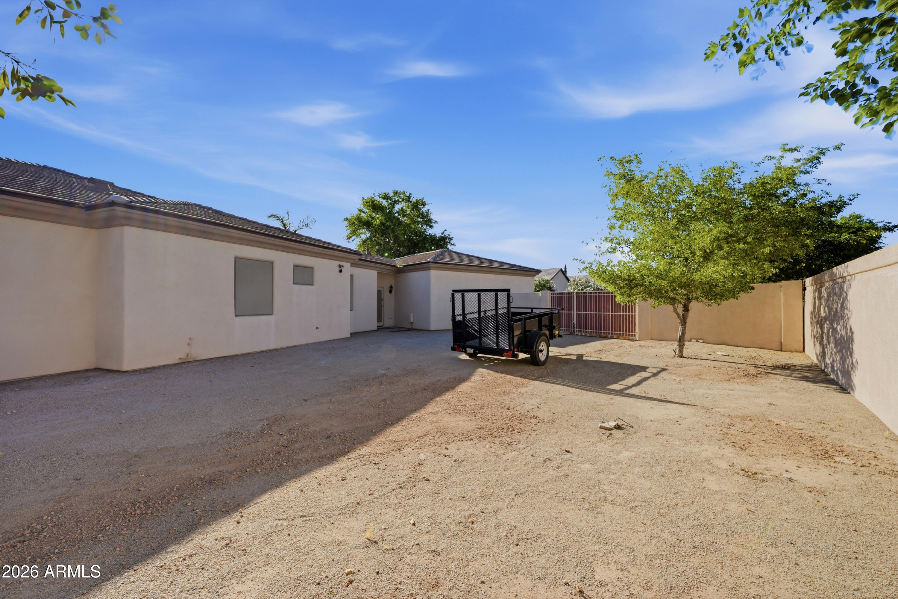 MONTANA DORADA - Residential