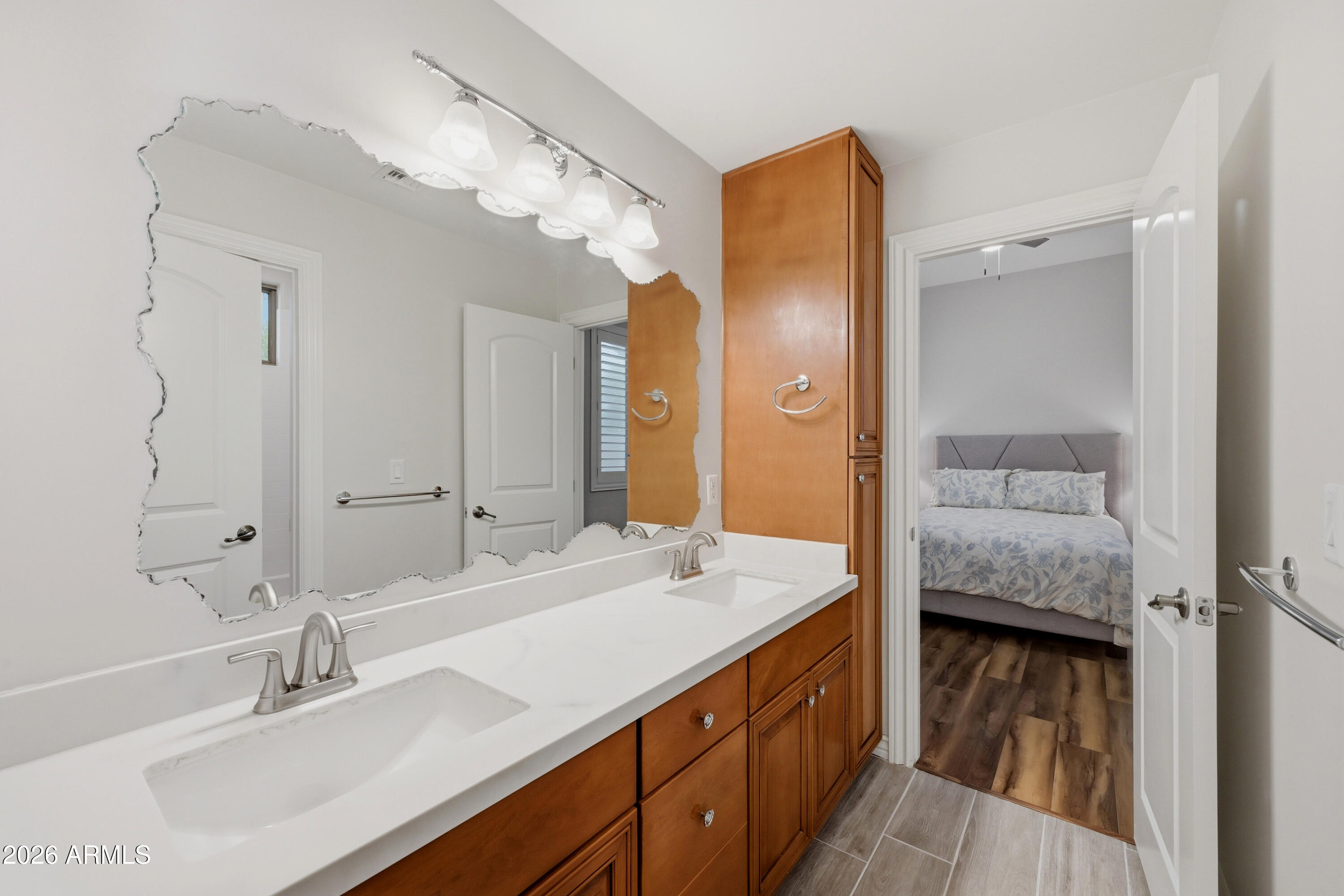 MONTANA DORADA - Residential