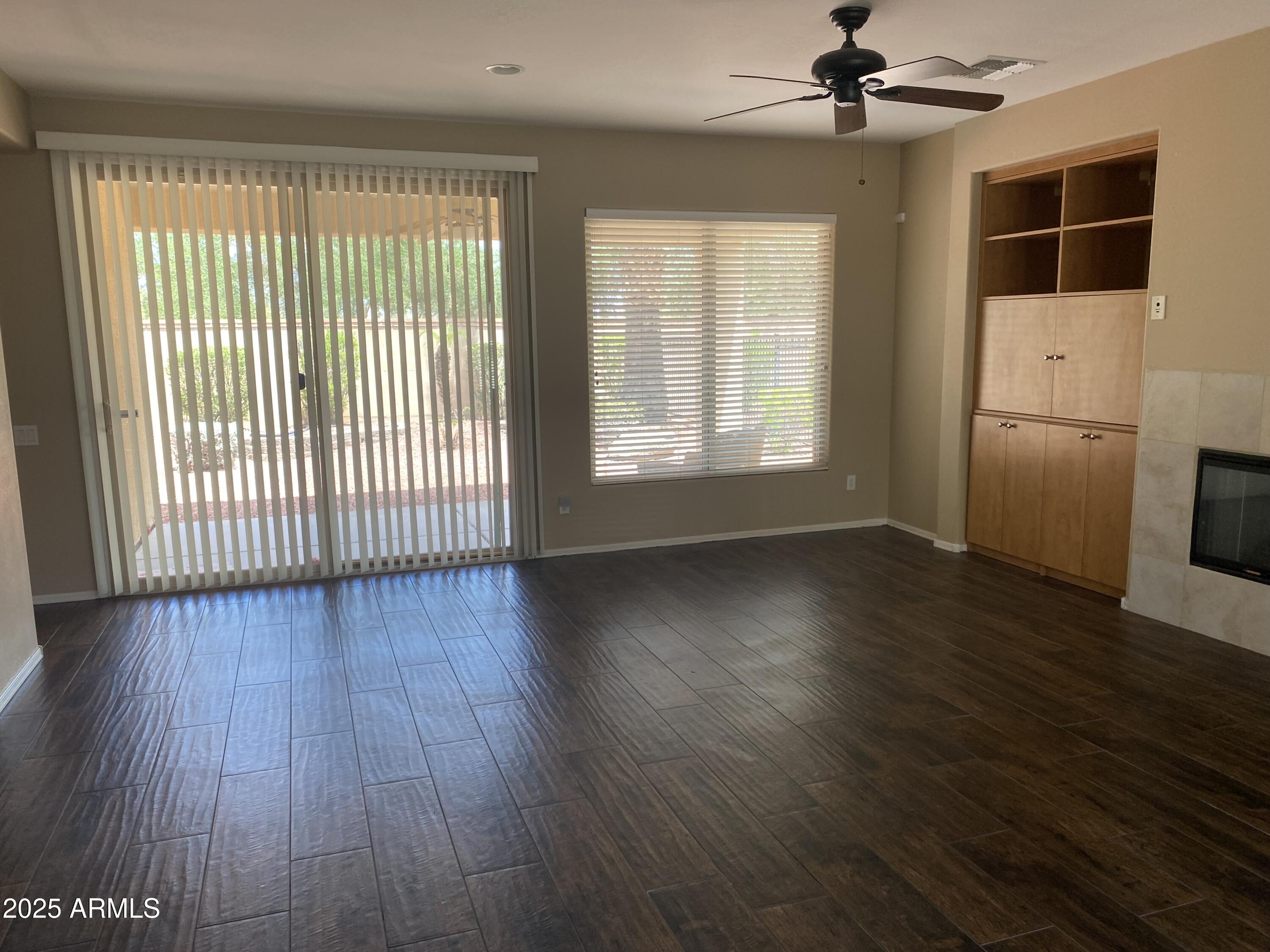 Corte Bella Country Club, El Camino - Residential