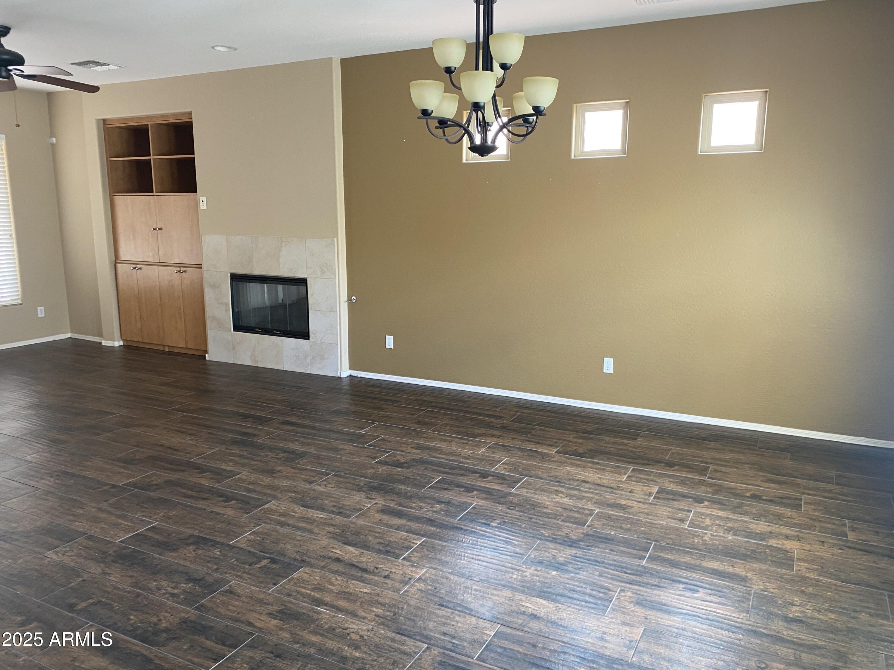 Corte Bella Country Club, El Camino - Residential