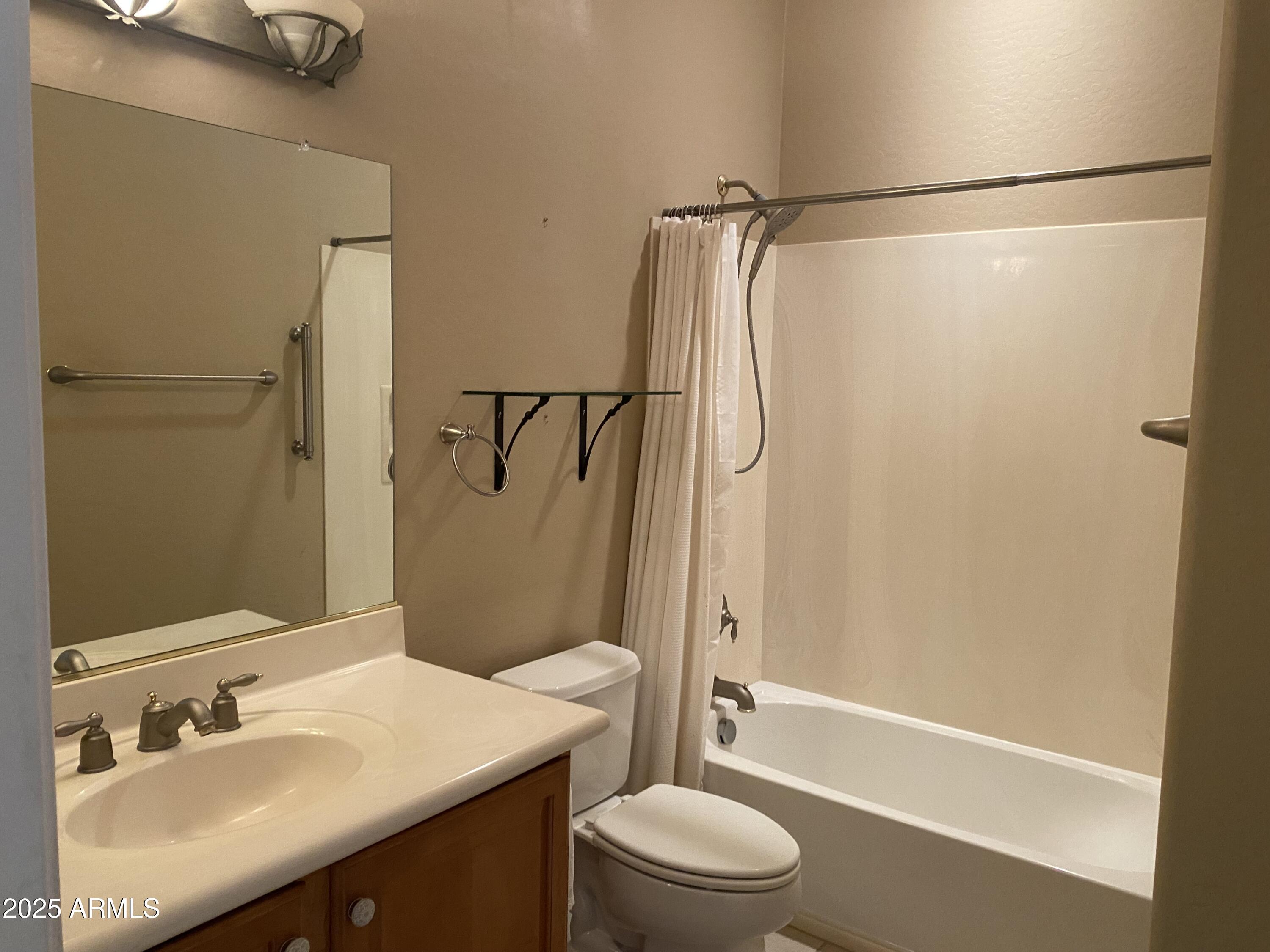 Corte Bella Country Club, El Camino - Residential