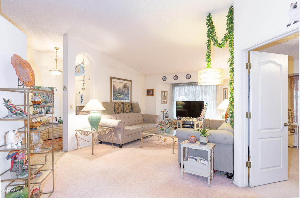 EAGLE RIDGE - Residential