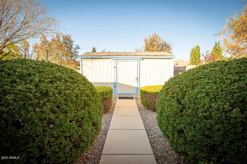EAGLE RIDGE - Residential