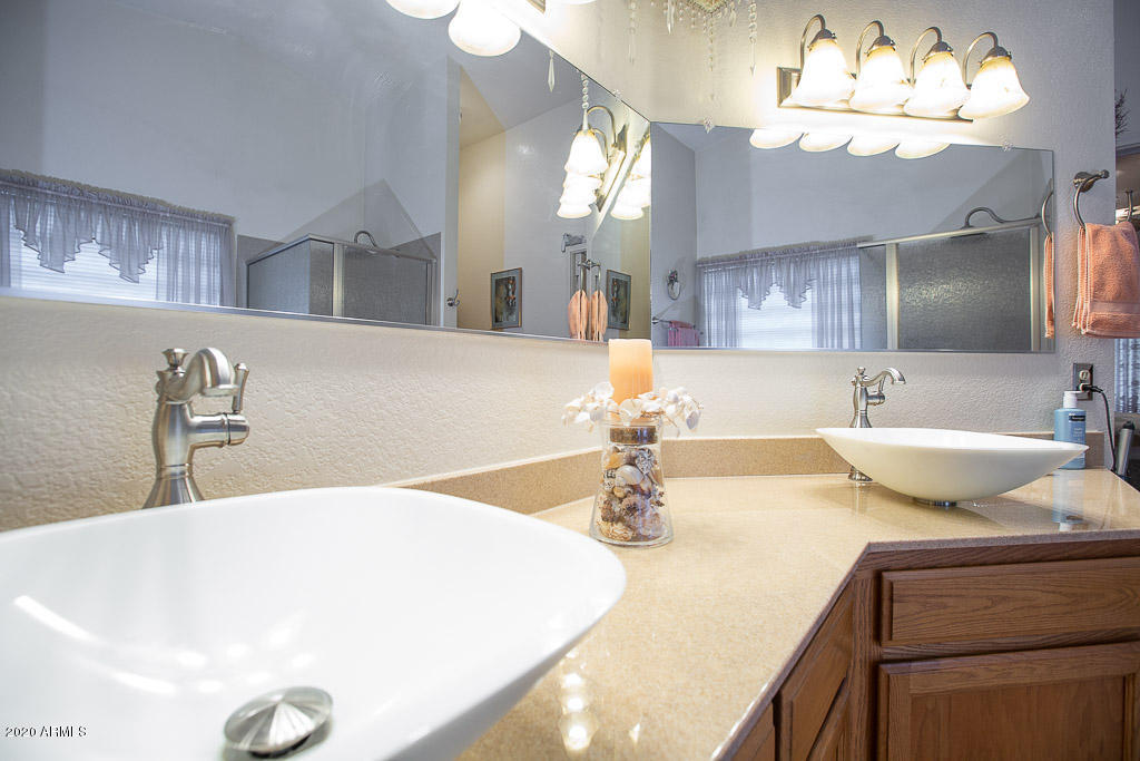 EAGLE RIDGE - Residential