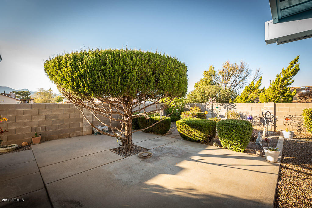 EAGLE RIDGE - Residential