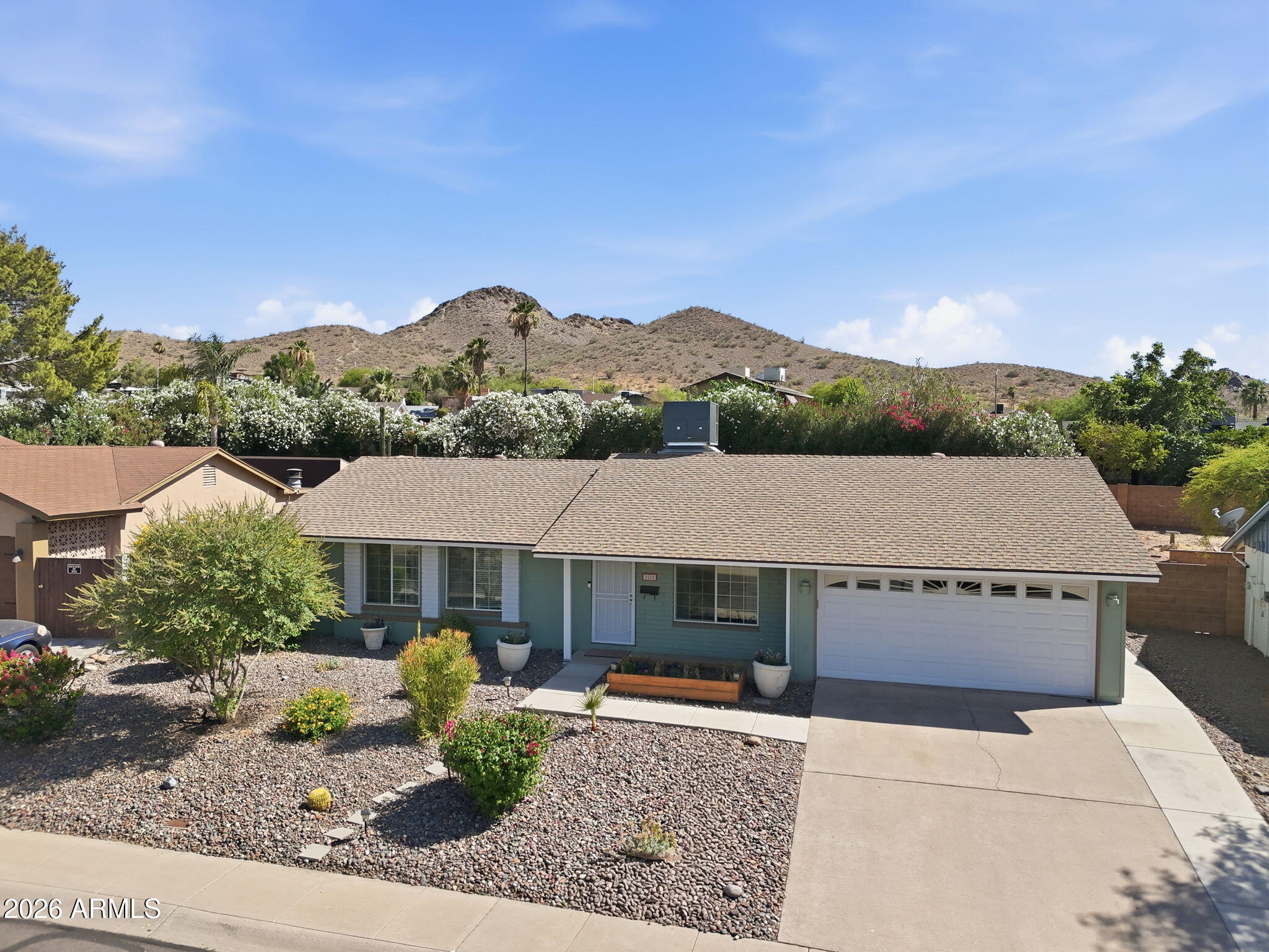 PARADISE PLAZA - Residential