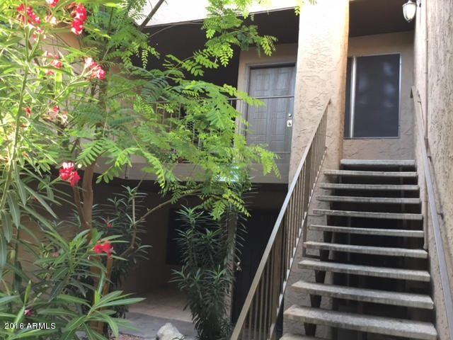 PAPAGO VISTA - Residential Income