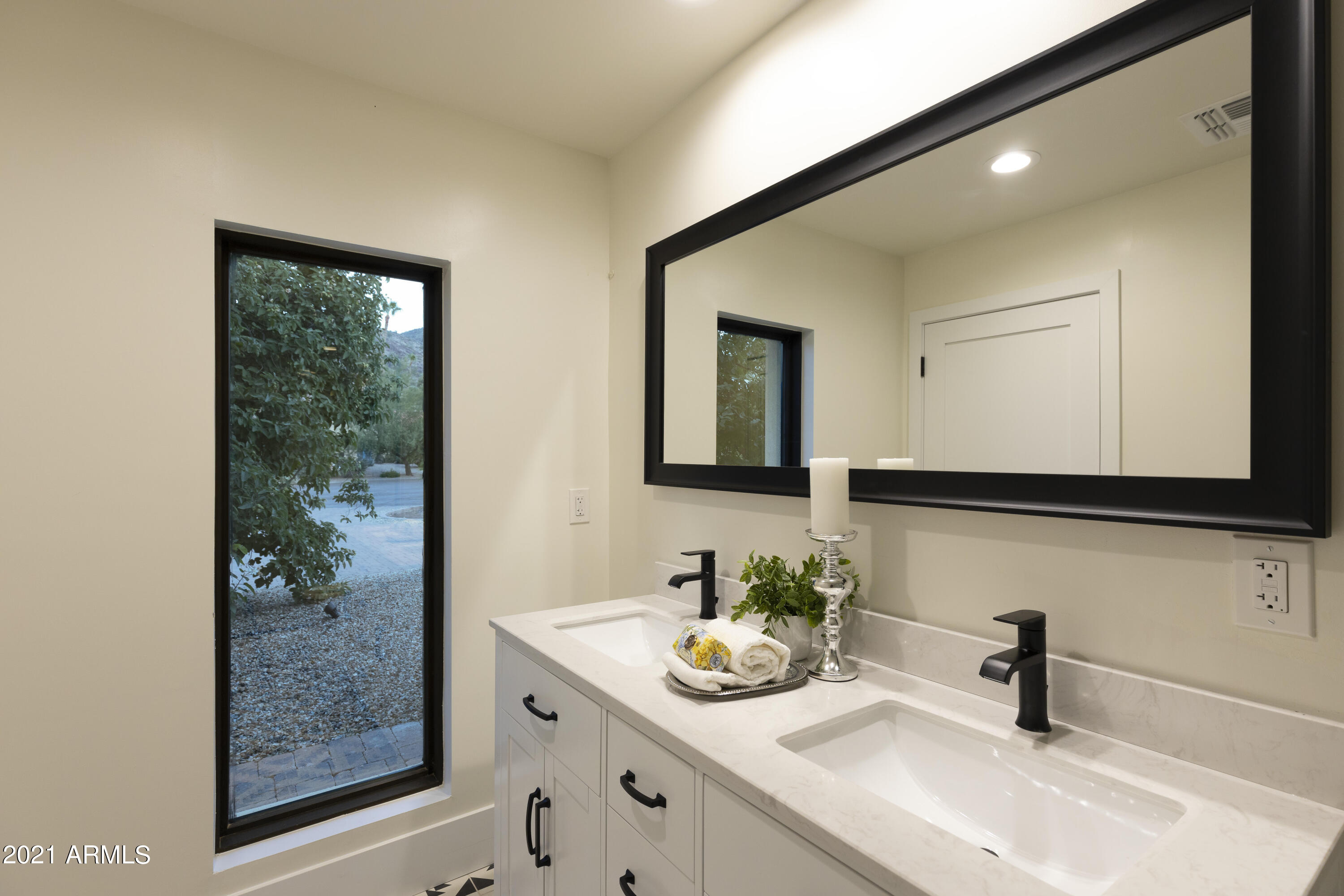 VISTA RICA - Residential