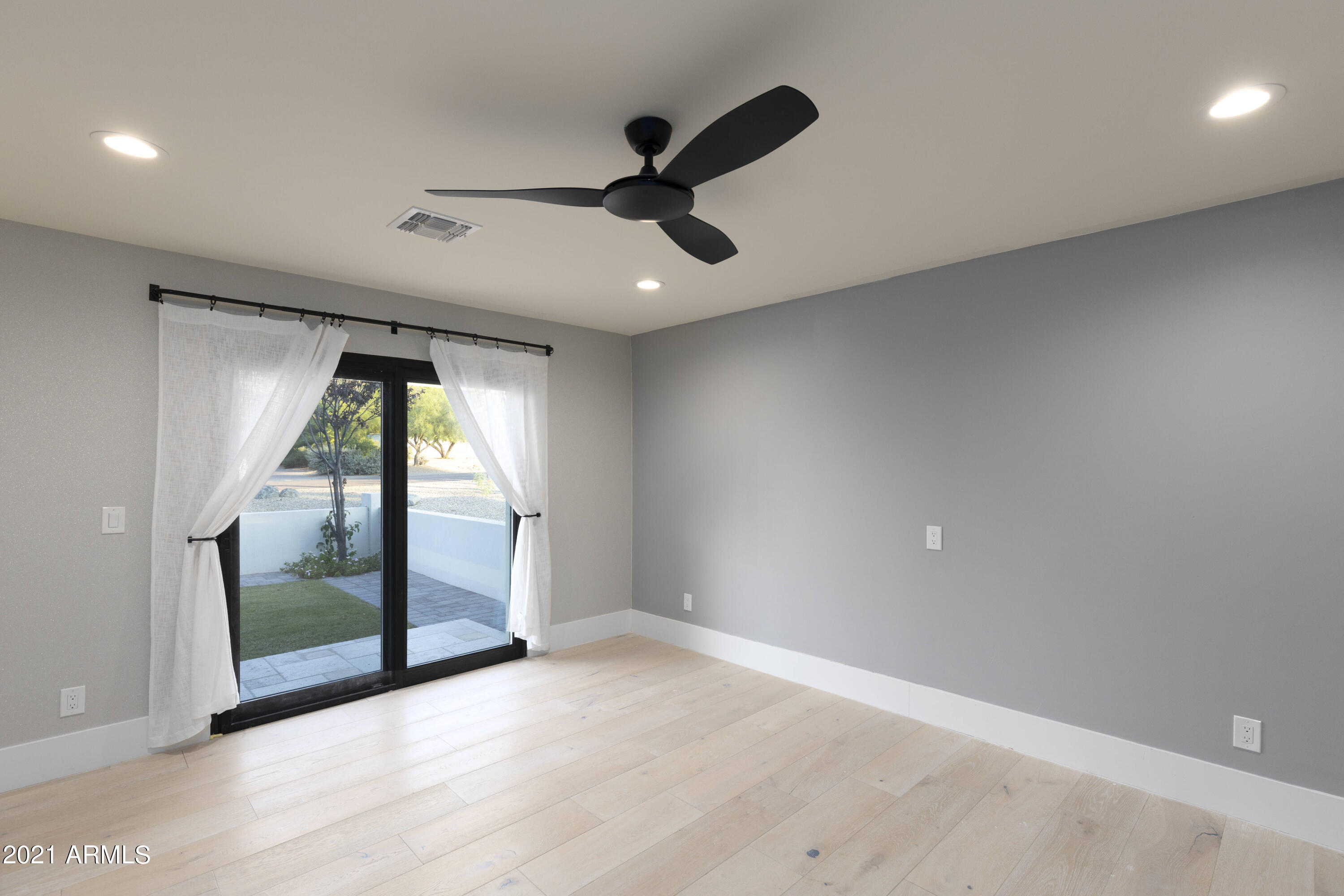 VISTA RICA - Residential