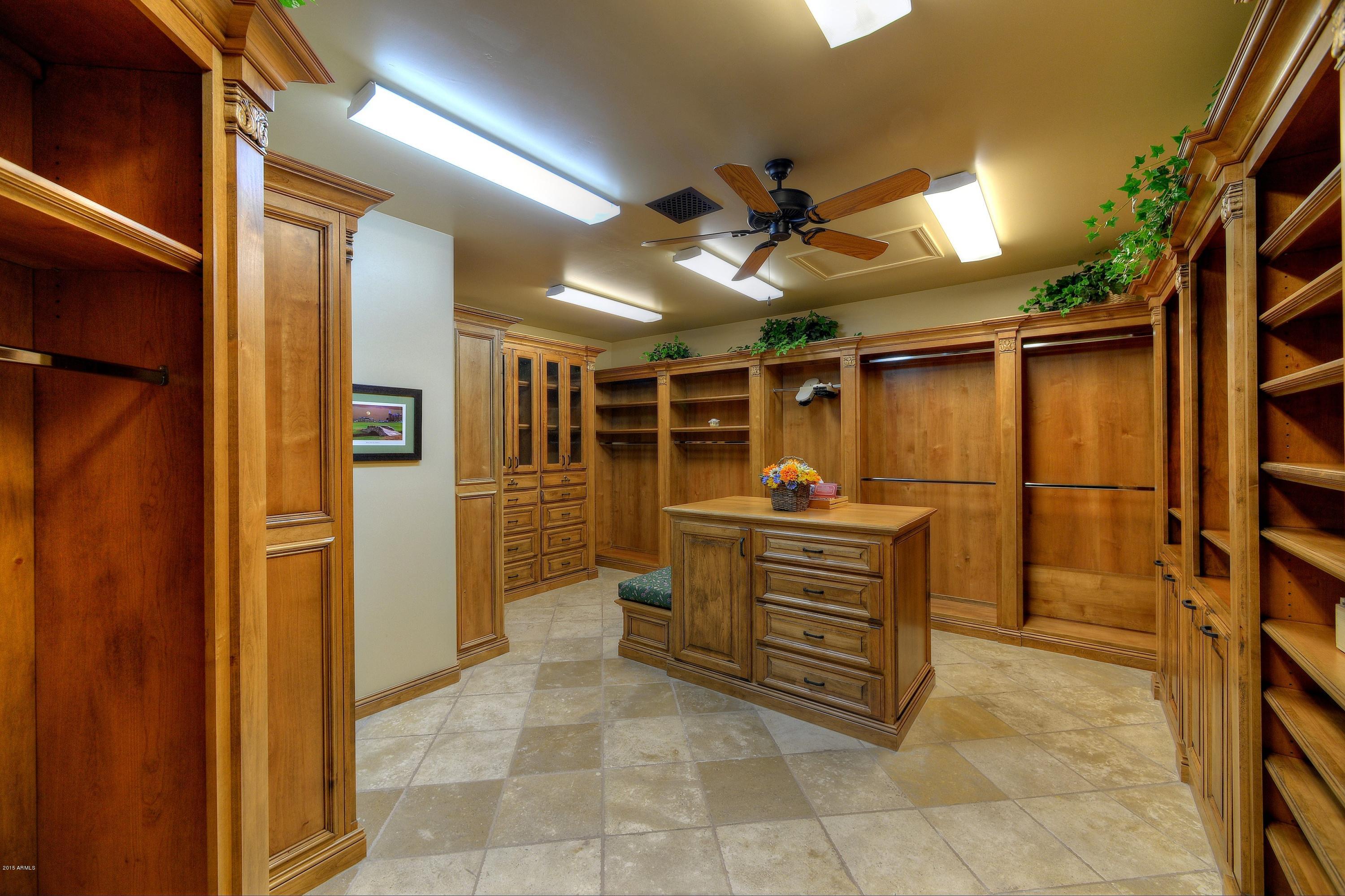 Superstition Mountain - Residential